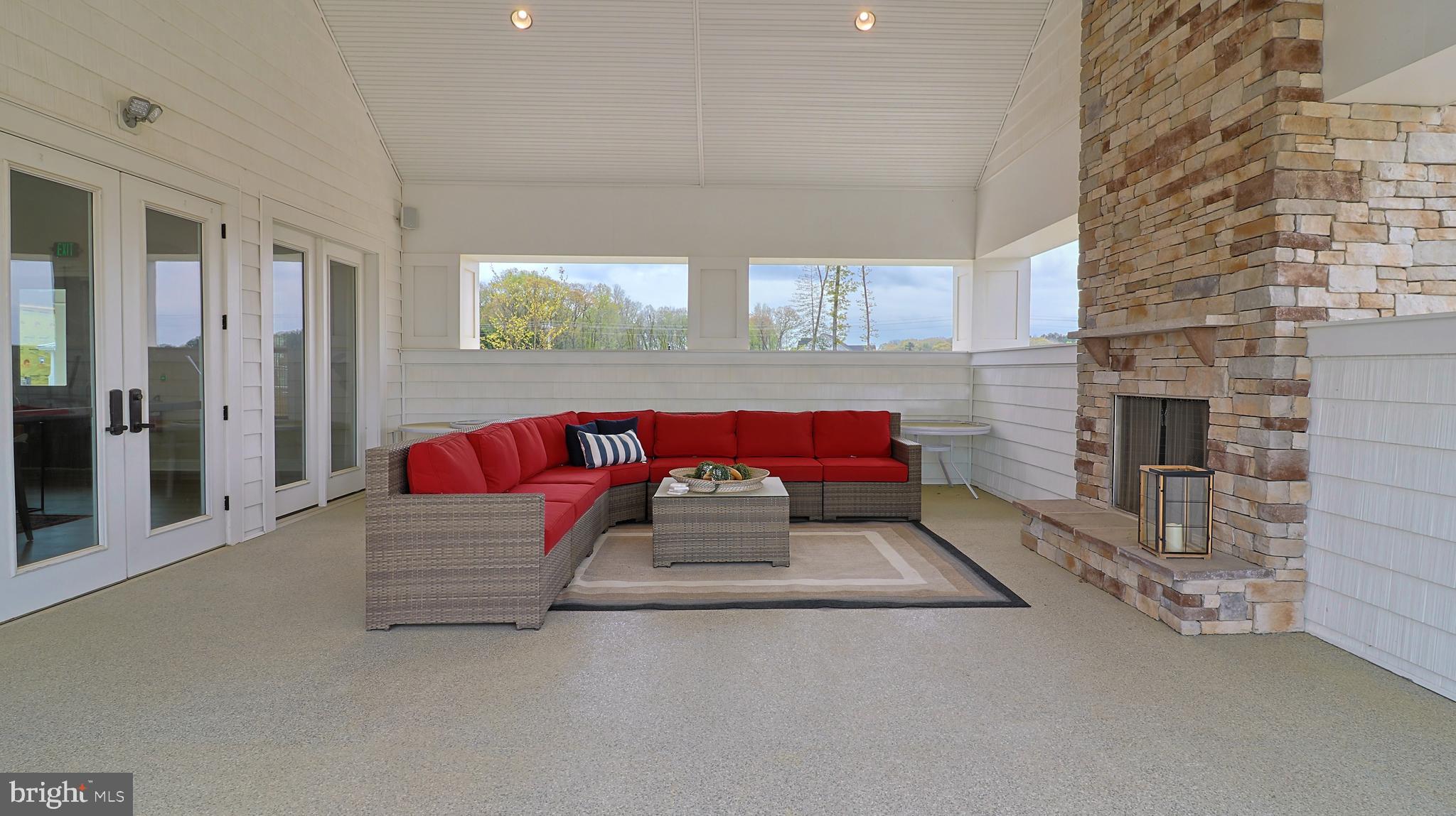 ARBOR-LYN - Residential