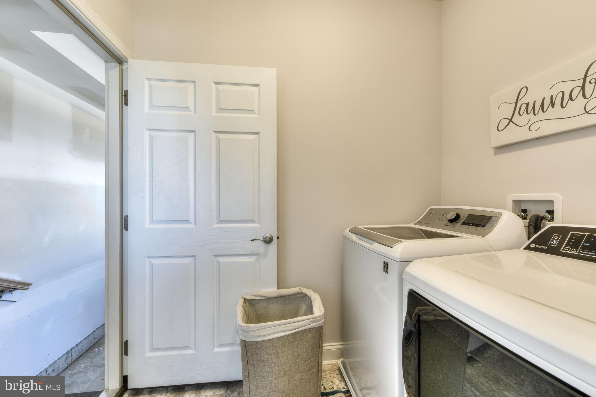 ARBOR-LYN - Residential