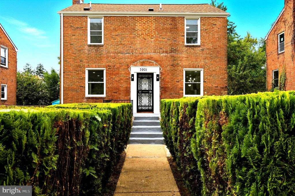 Photo of 3901 Oakford Avenue, BALTIMORE, MD 21215 (MLS # MDBA2185710)