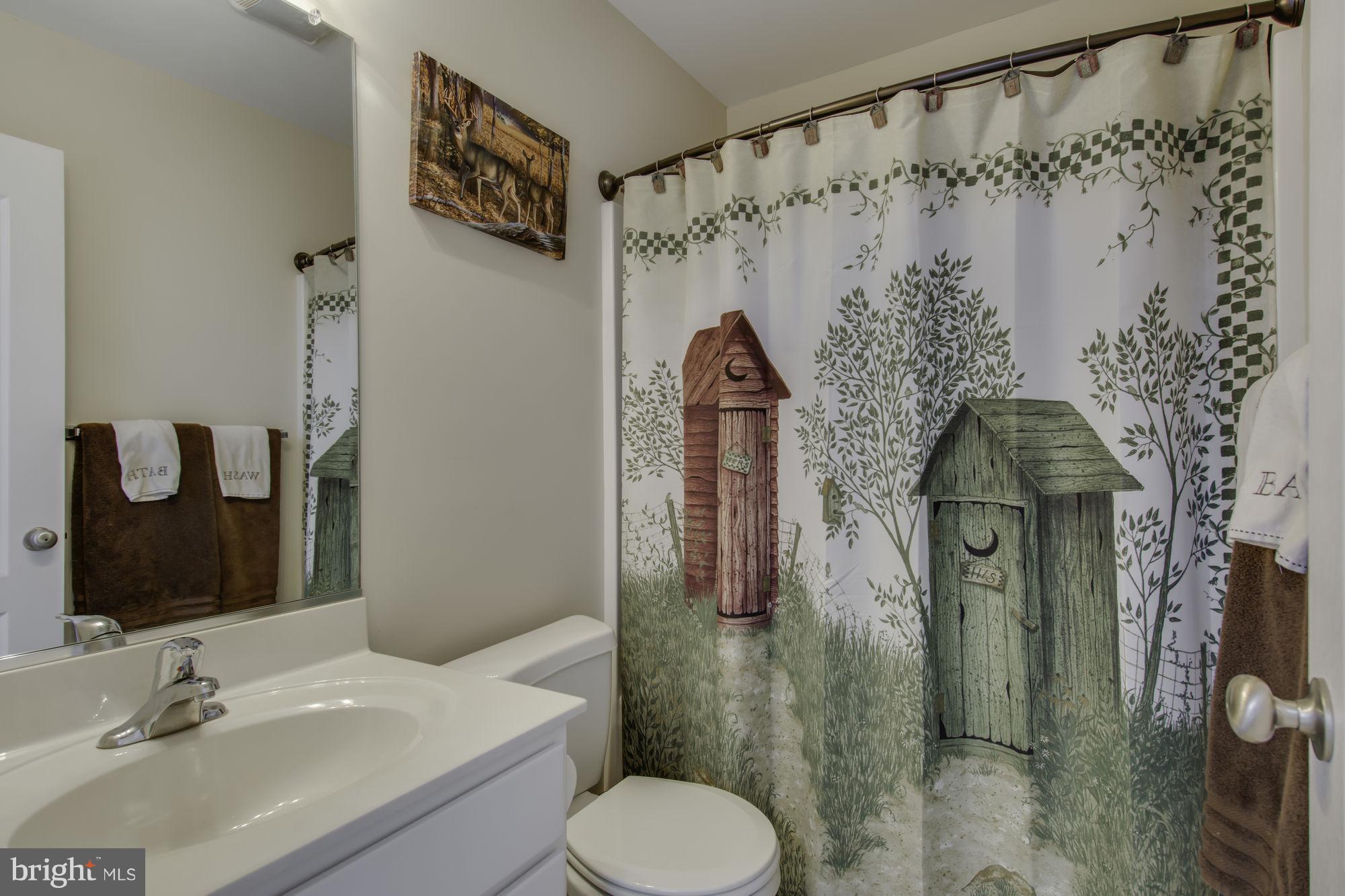 LUCKY SHOE RANCHETTES - Residential