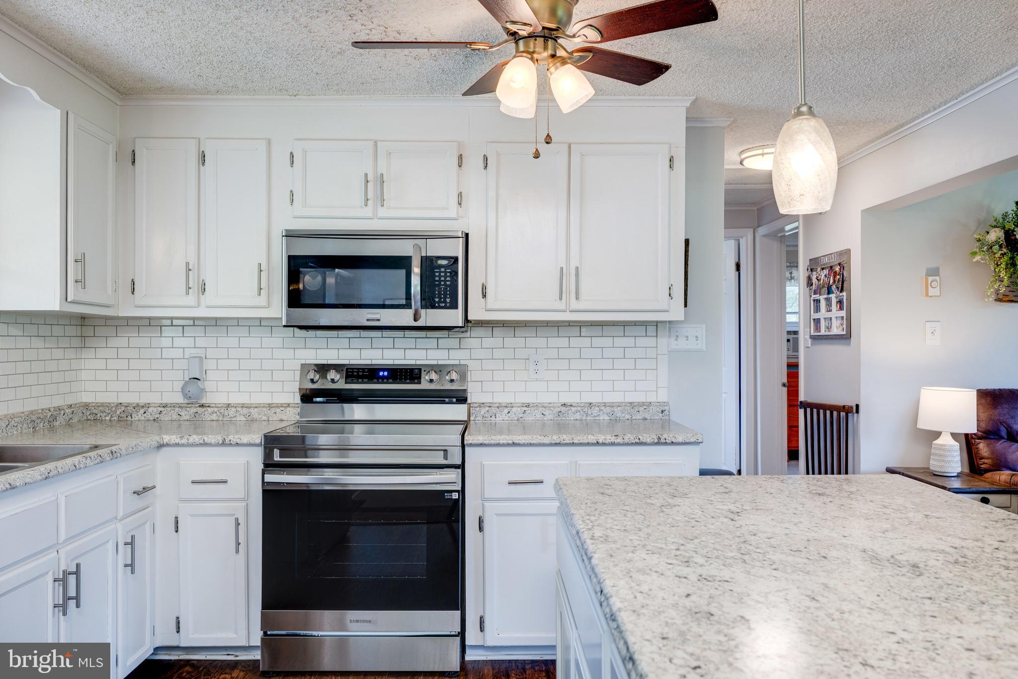 PARKVIEW ESTATES - Residential