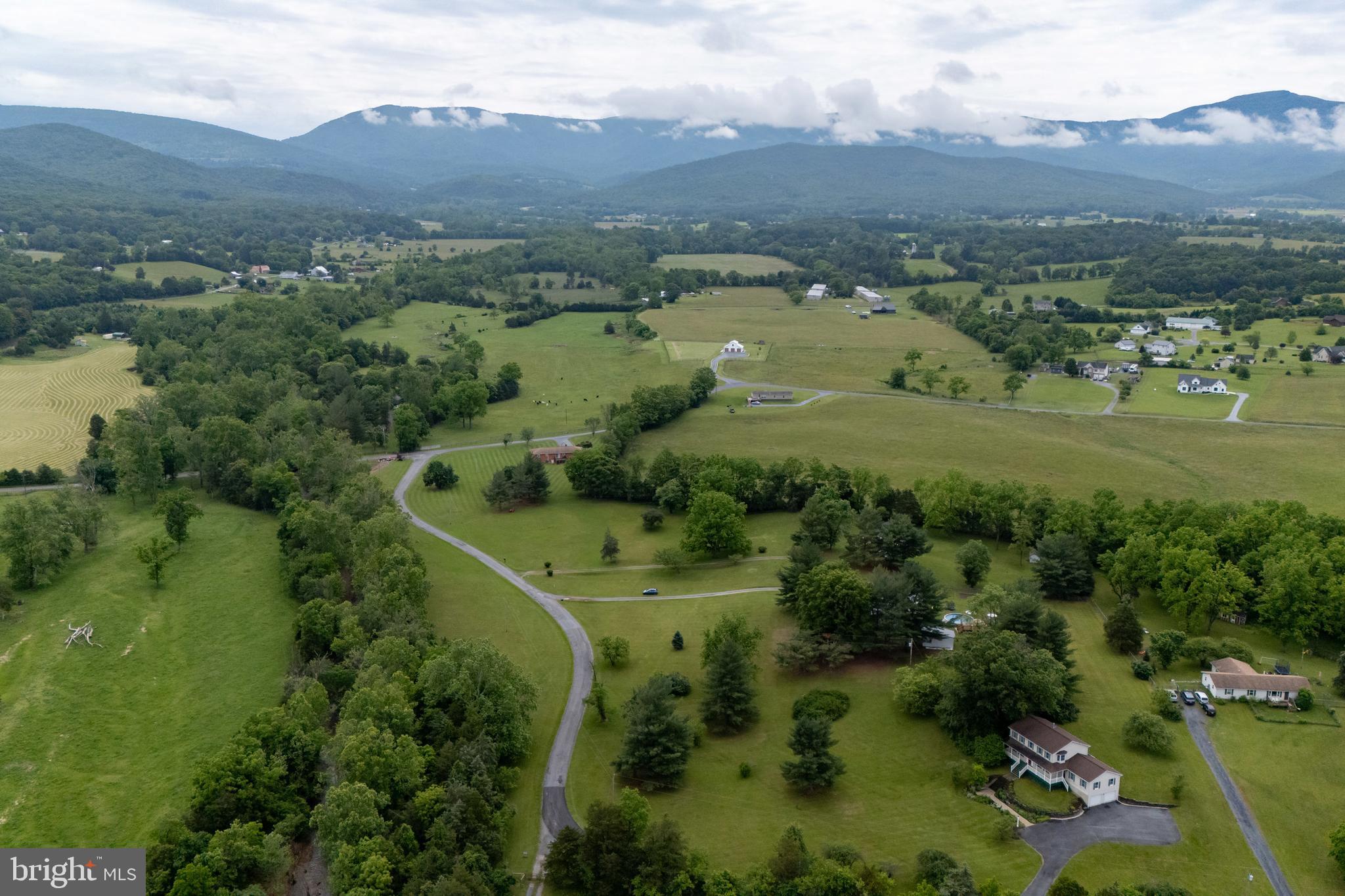 PARKVIEW ESTATES - Residential