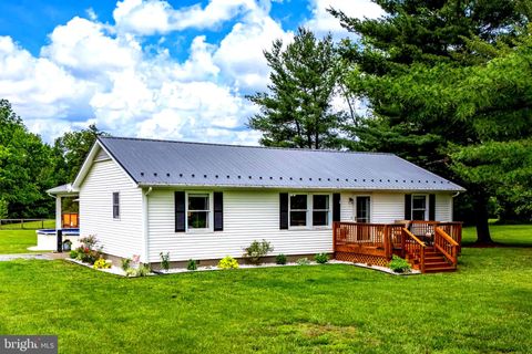 235 PARKVIEW ESTATES ROAD LURAY VA 22835
