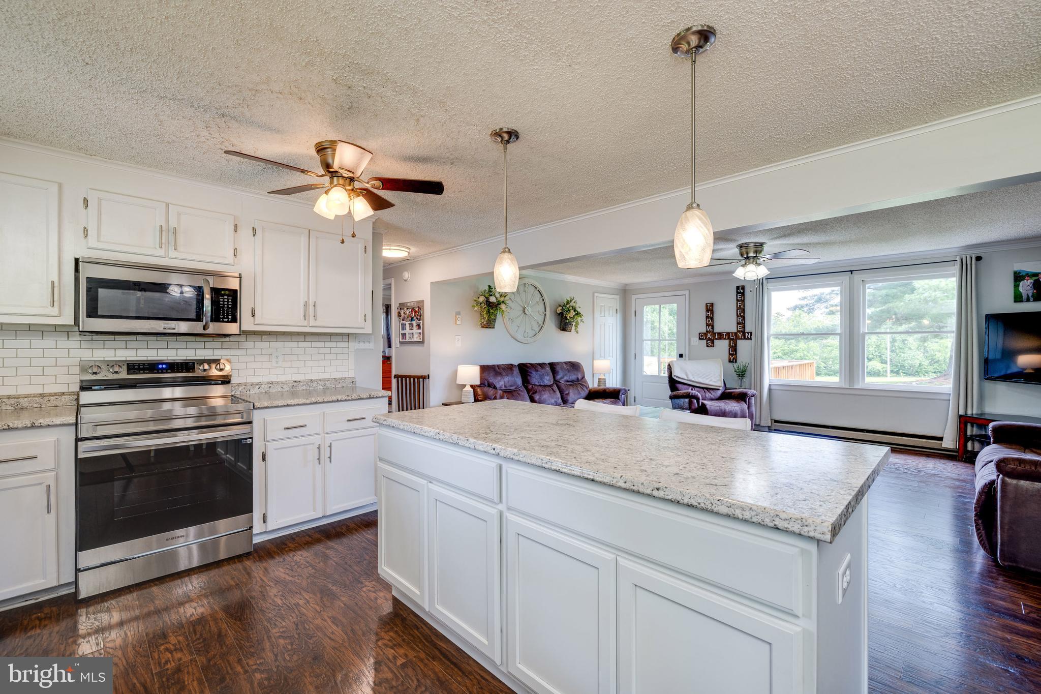 PARKVIEW ESTATES - Residential