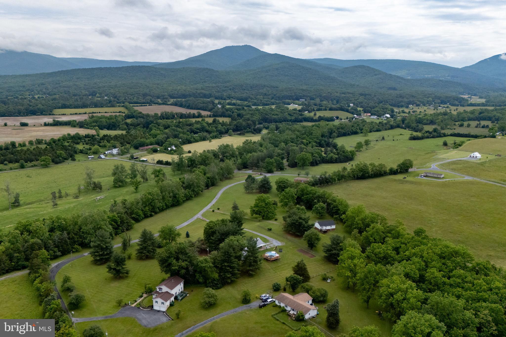 PARKVIEW ESTATES - Residential