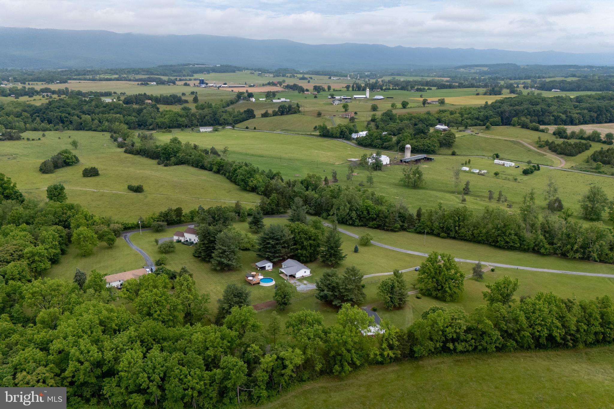 PARKVIEW ESTATES - Residential