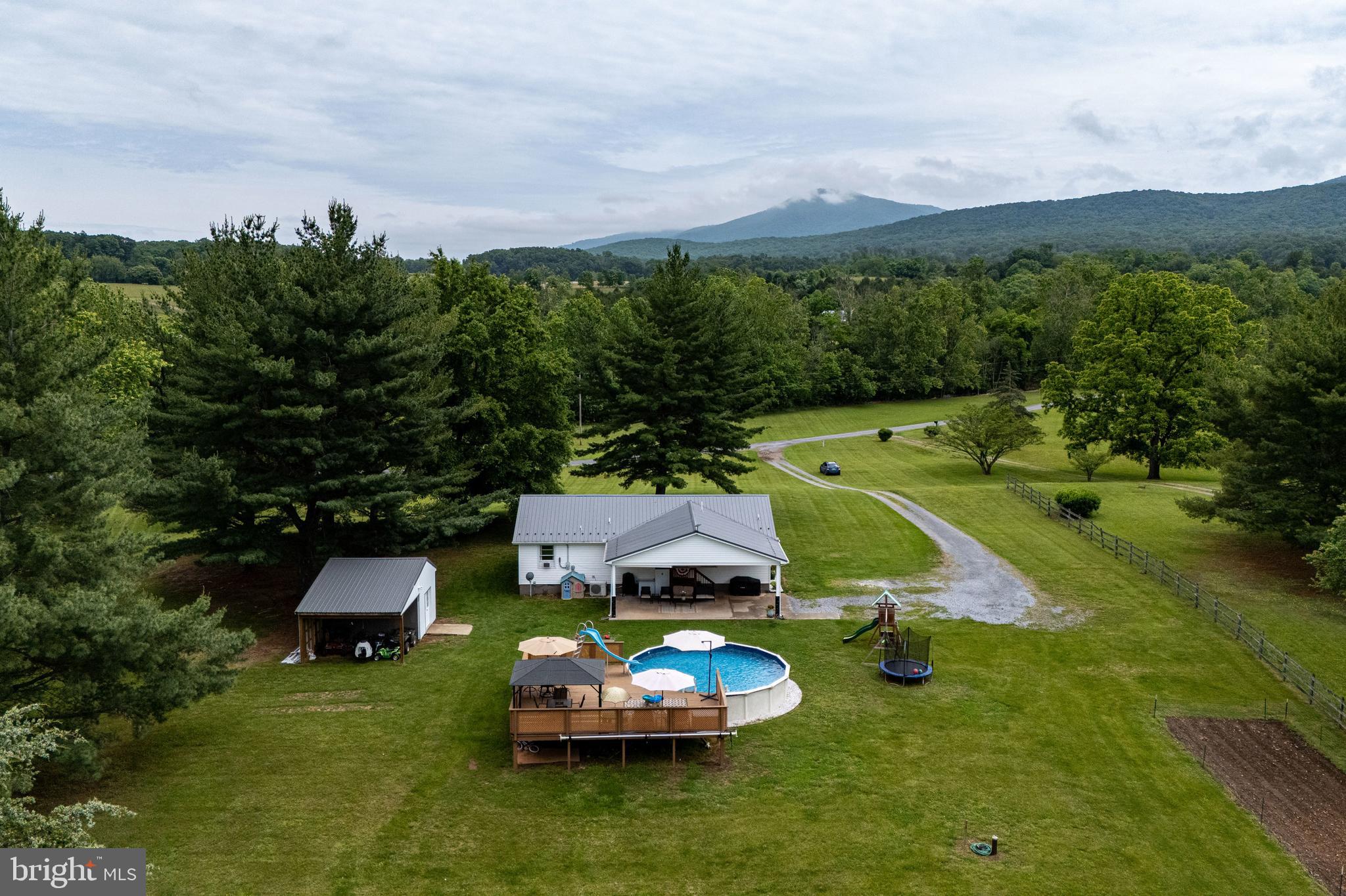 PARKVIEW ESTATES - Residential