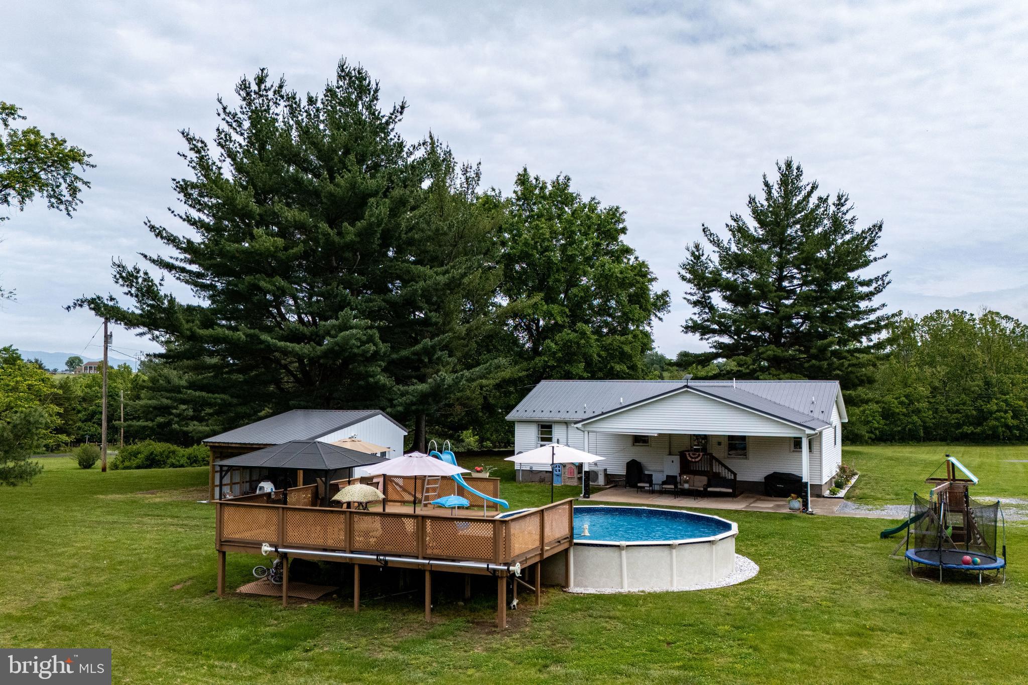 PARKVIEW ESTATES - Residential