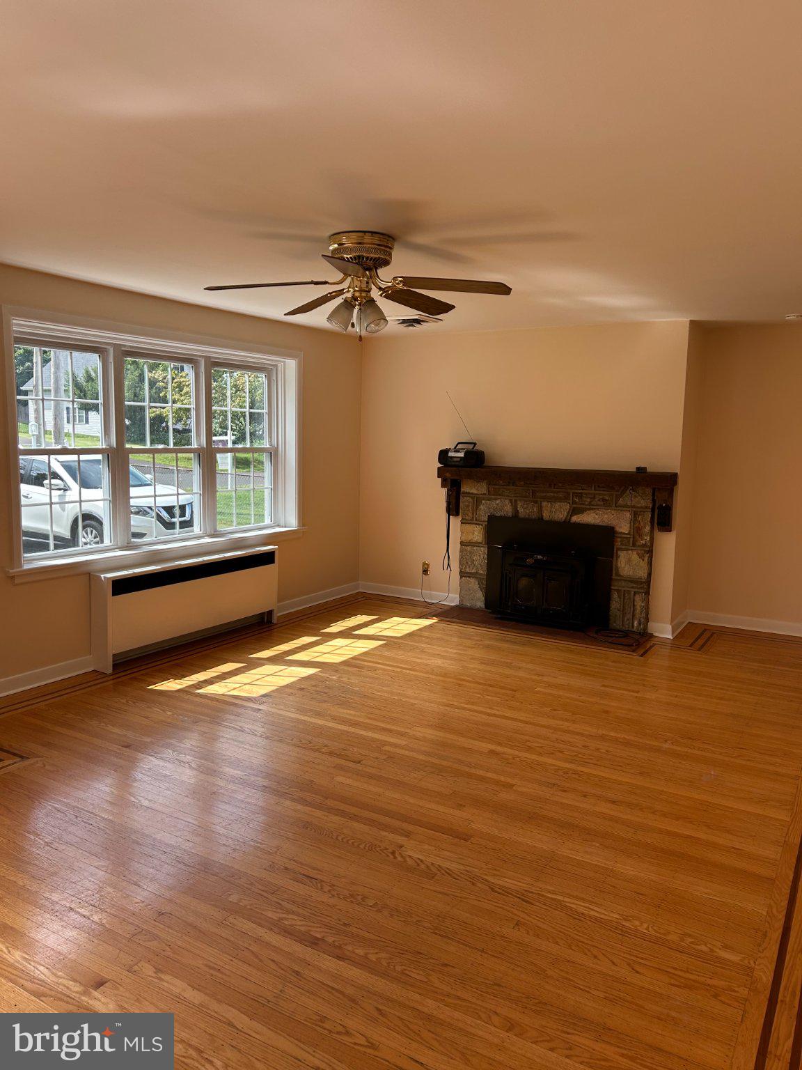 232 HILL AVENUE