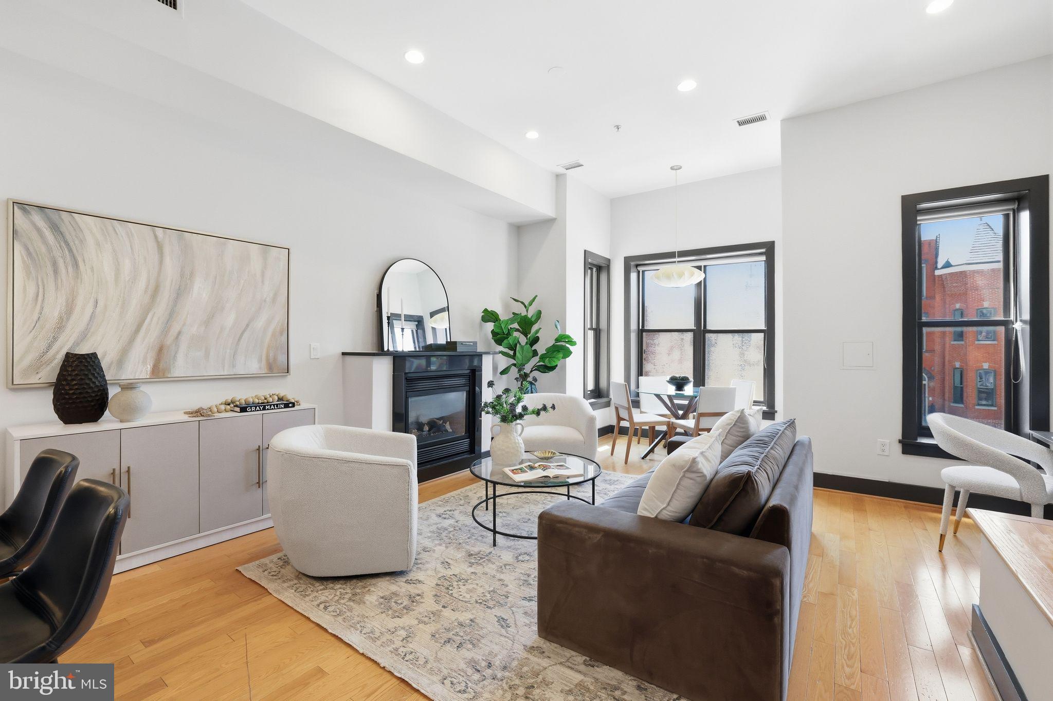 1127 6TH STREET NW 200