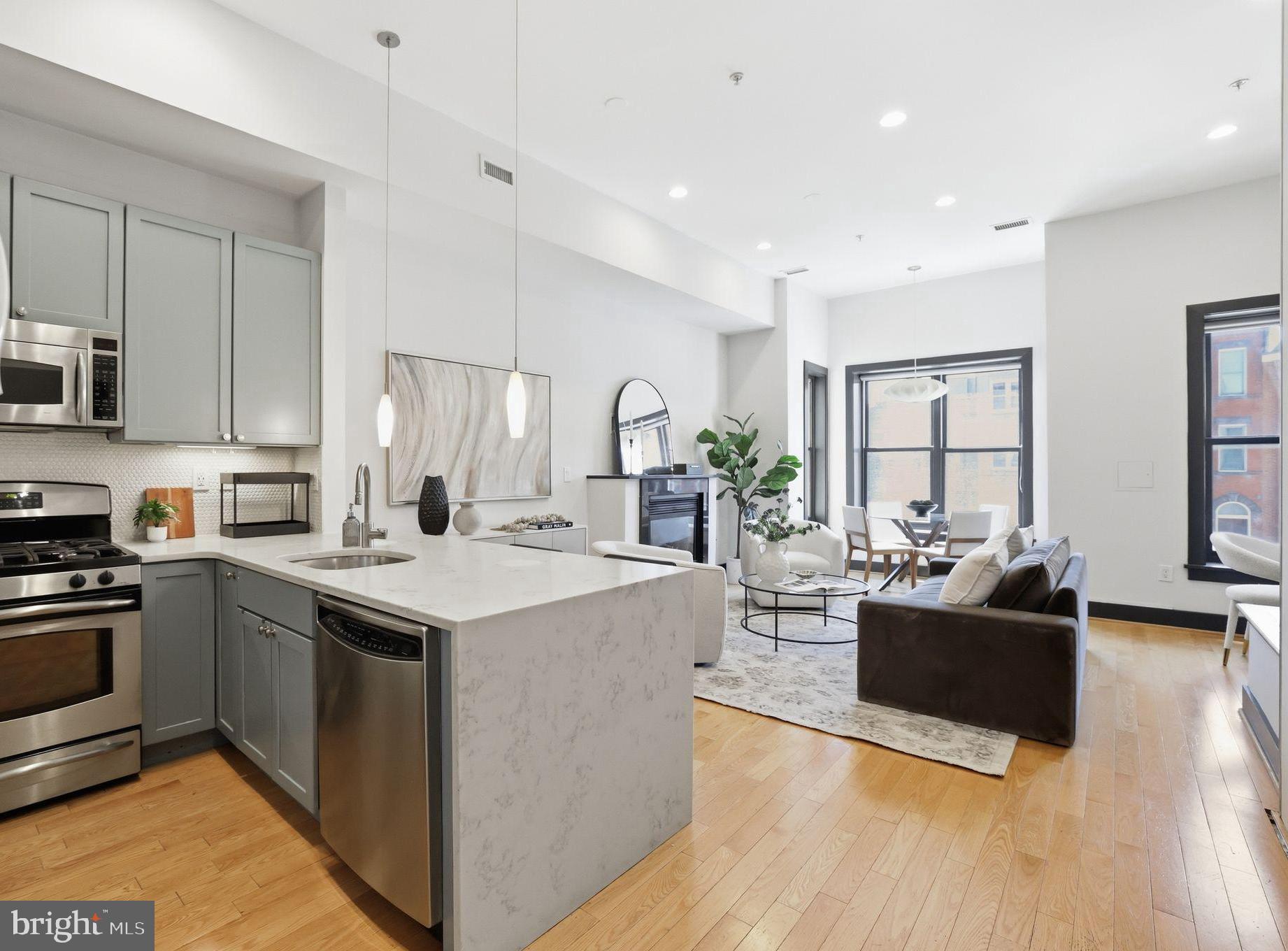 1127 6TH STREET NW 200