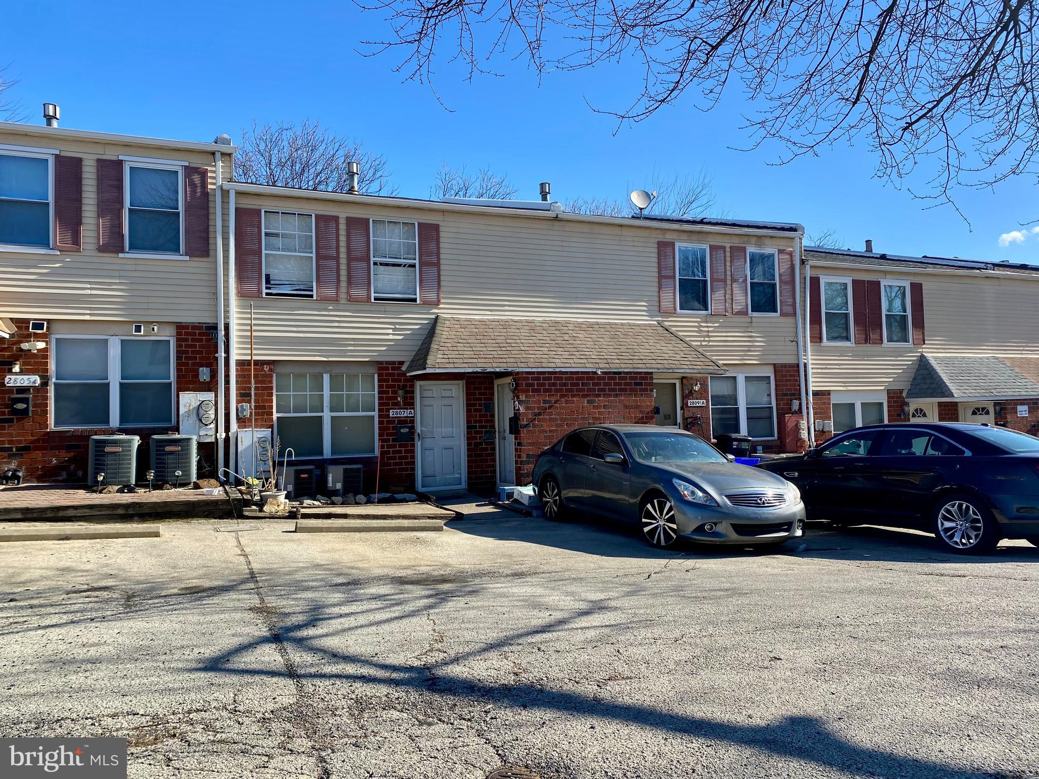 ACADEMY GARDENS - Residential Income