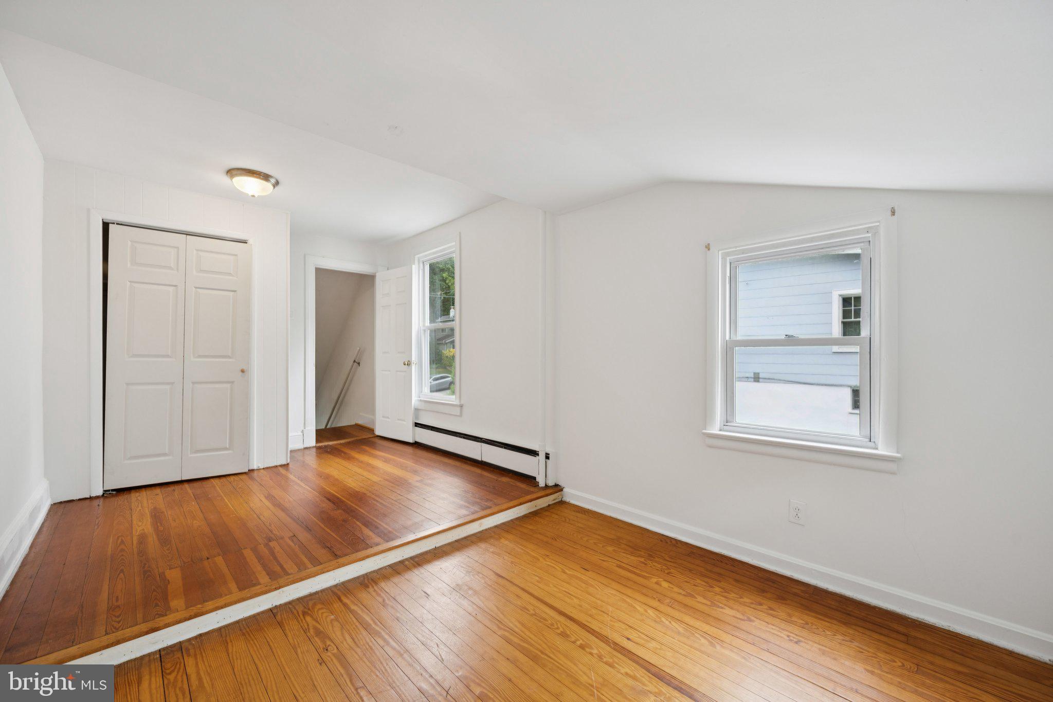 SILVER SPRING - Residential