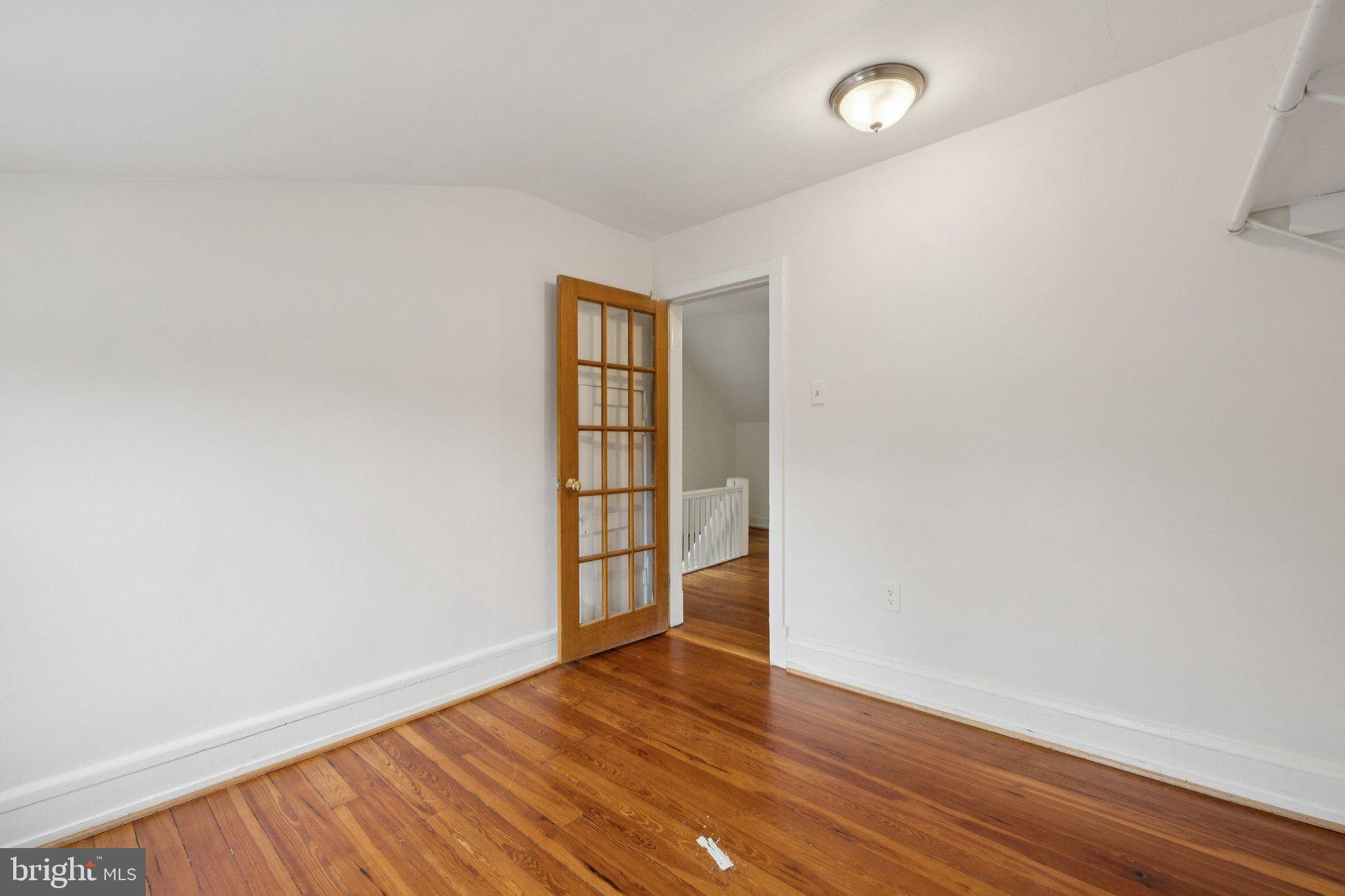 SILVER SPRING - Residential