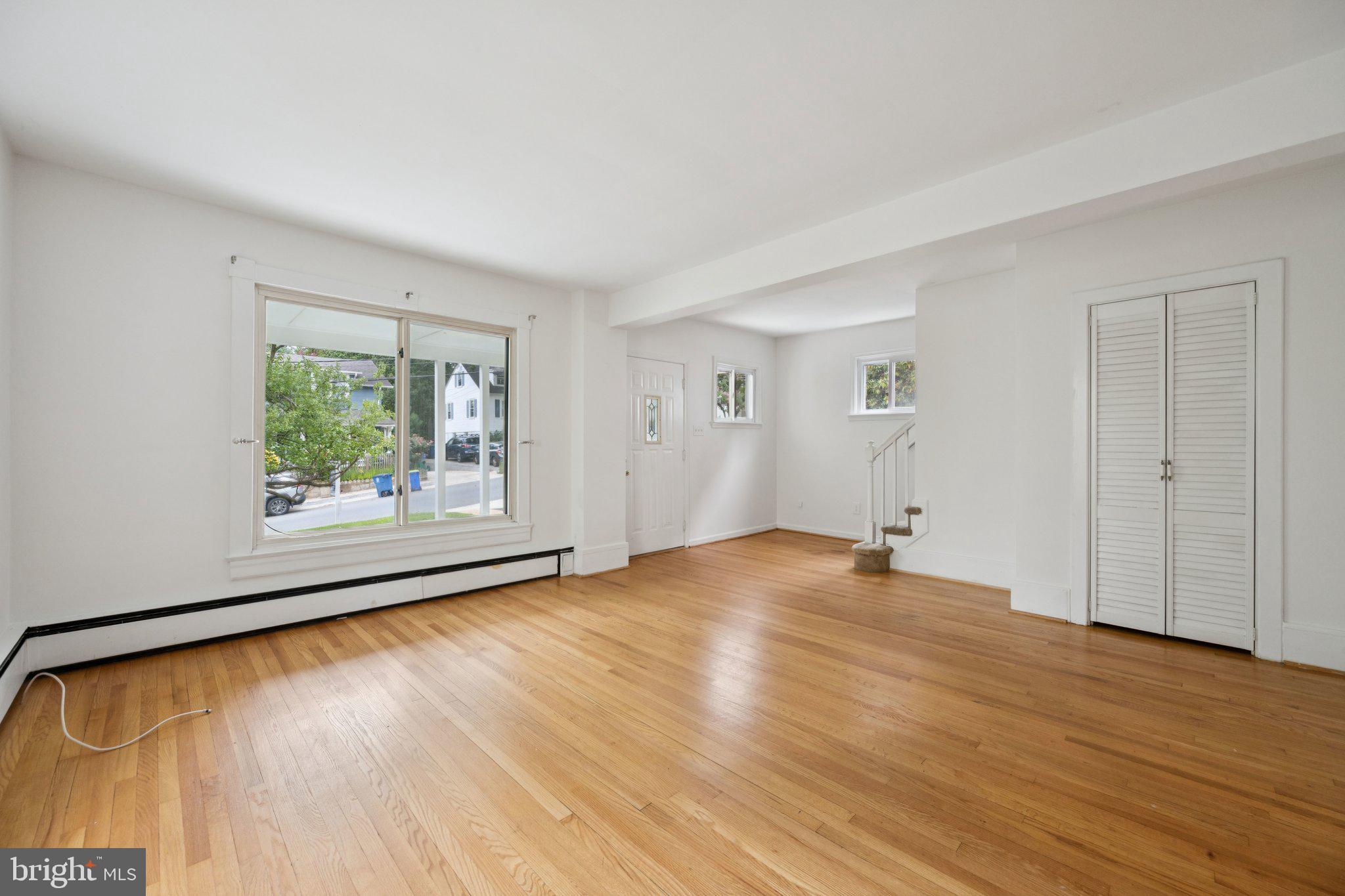 SILVER SPRING - Residential