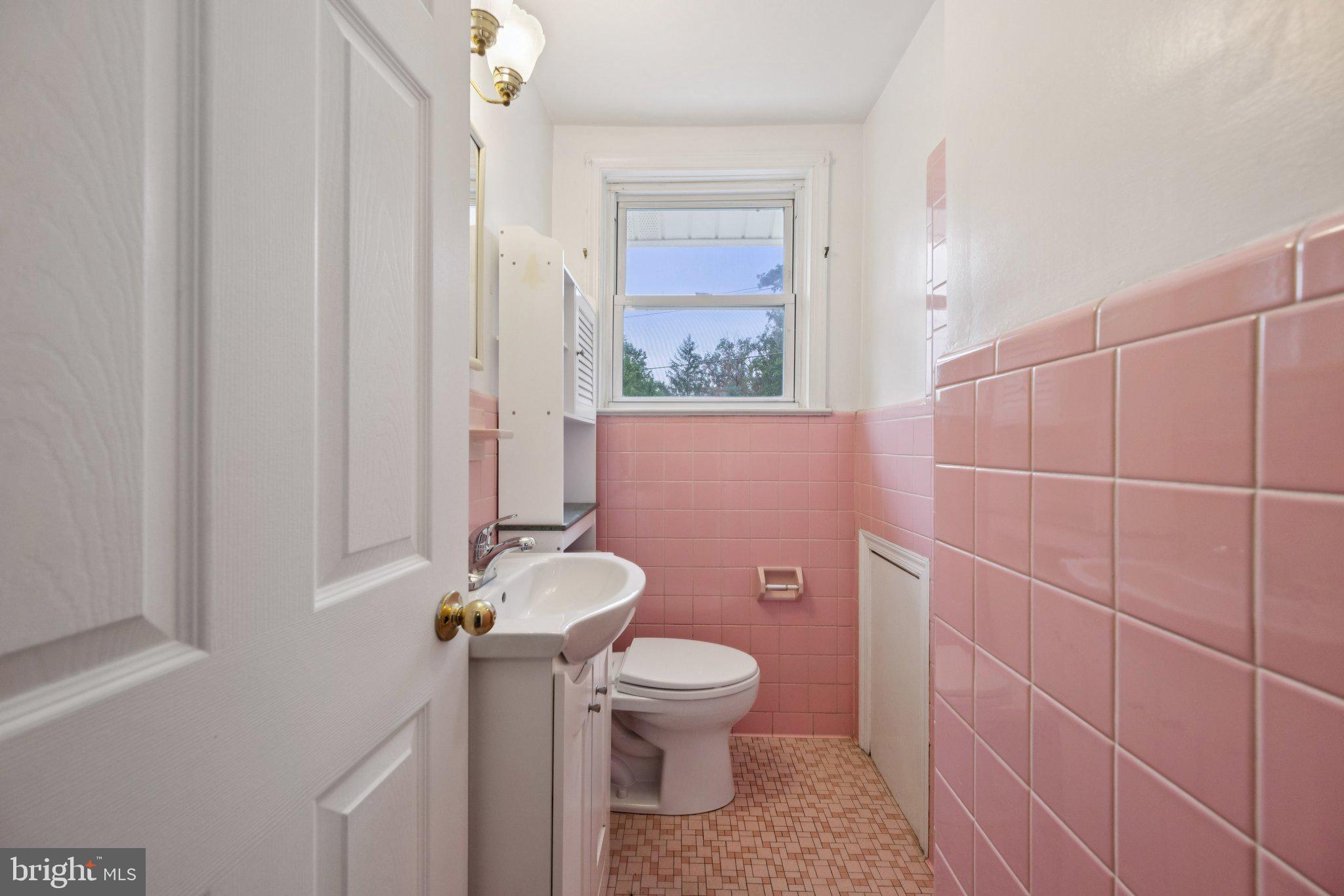 SILVER SPRING - Residential