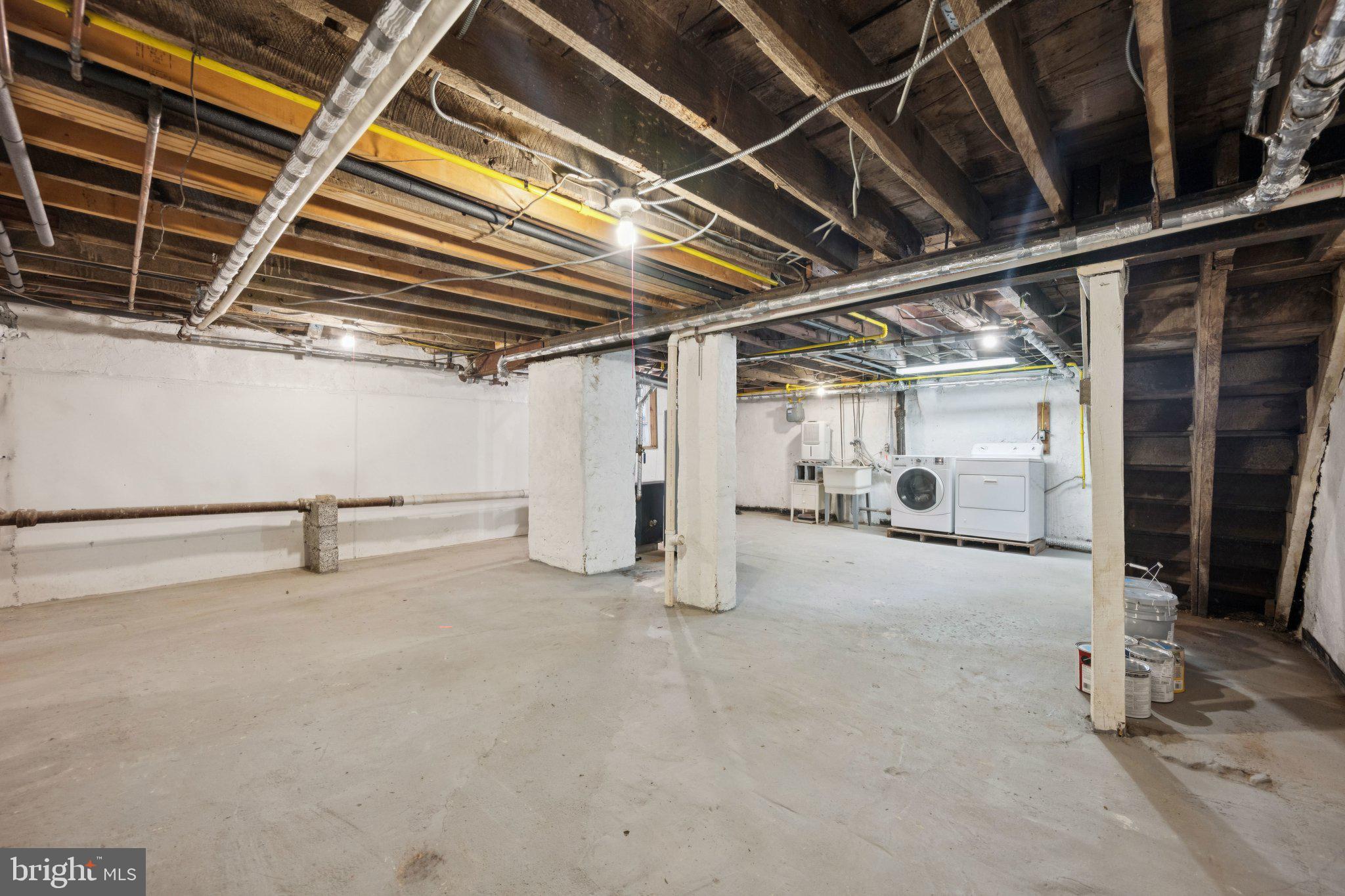 SILVER SPRING - Residential