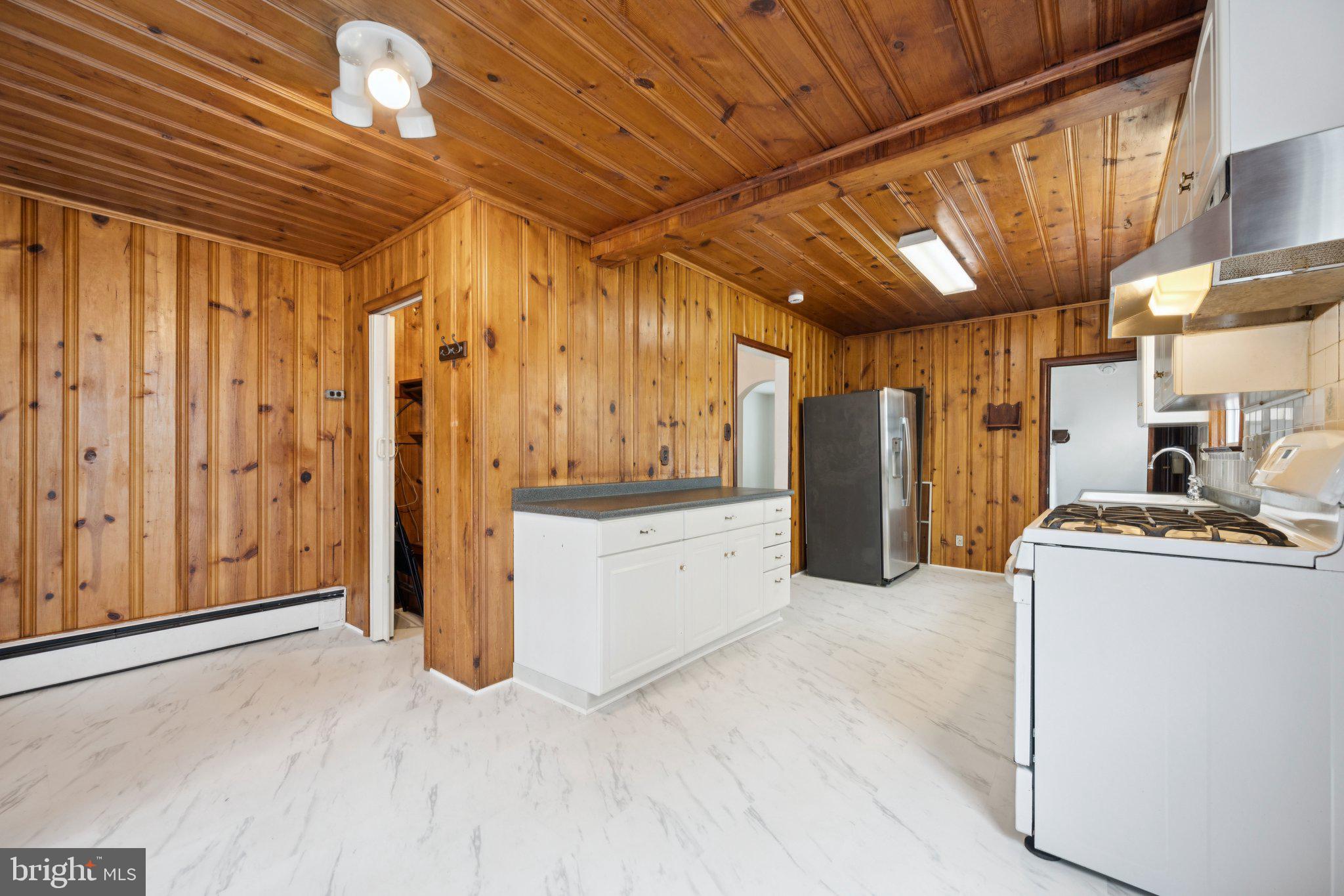 SILVER SPRING - Residential