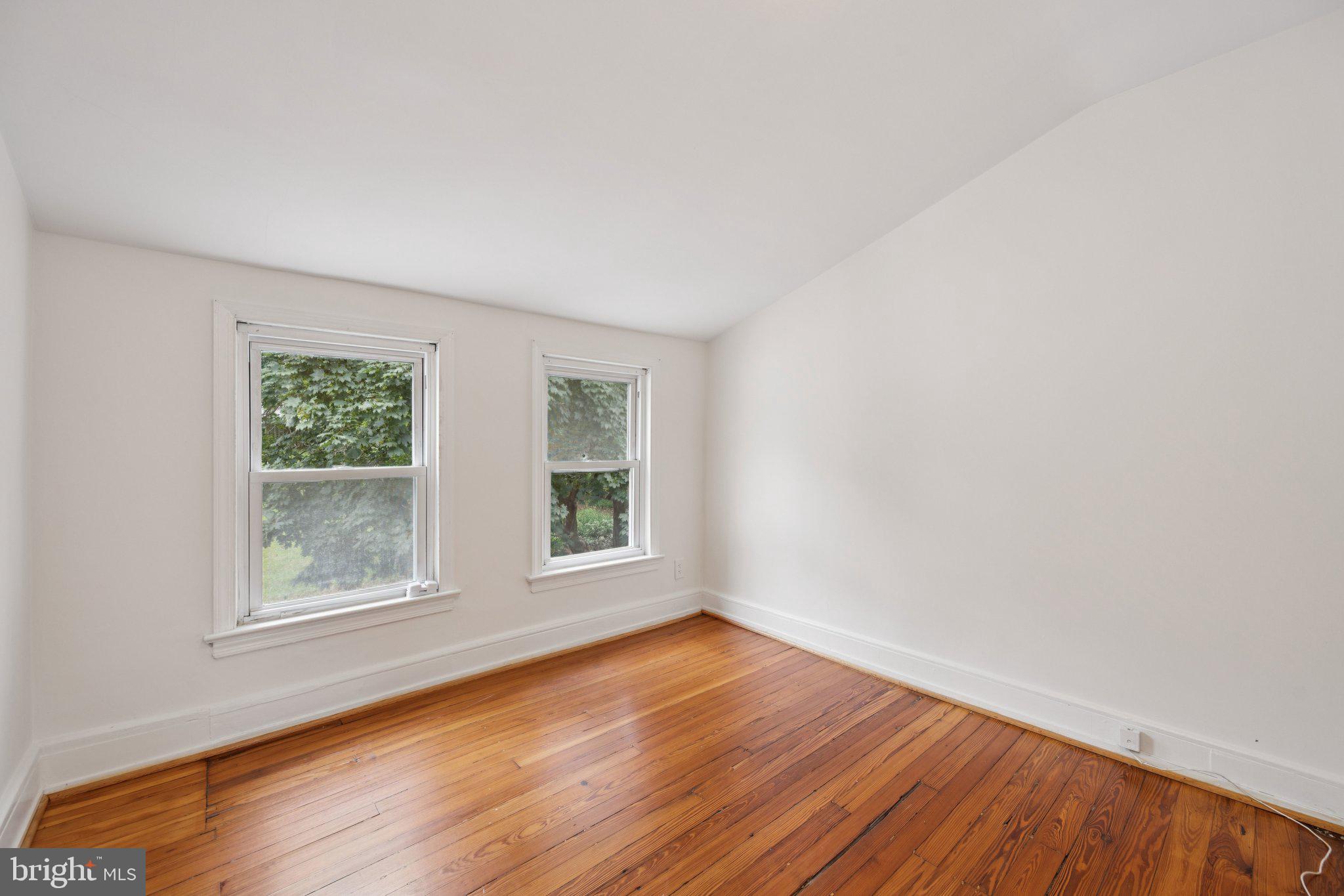 SILVER SPRING - Residential