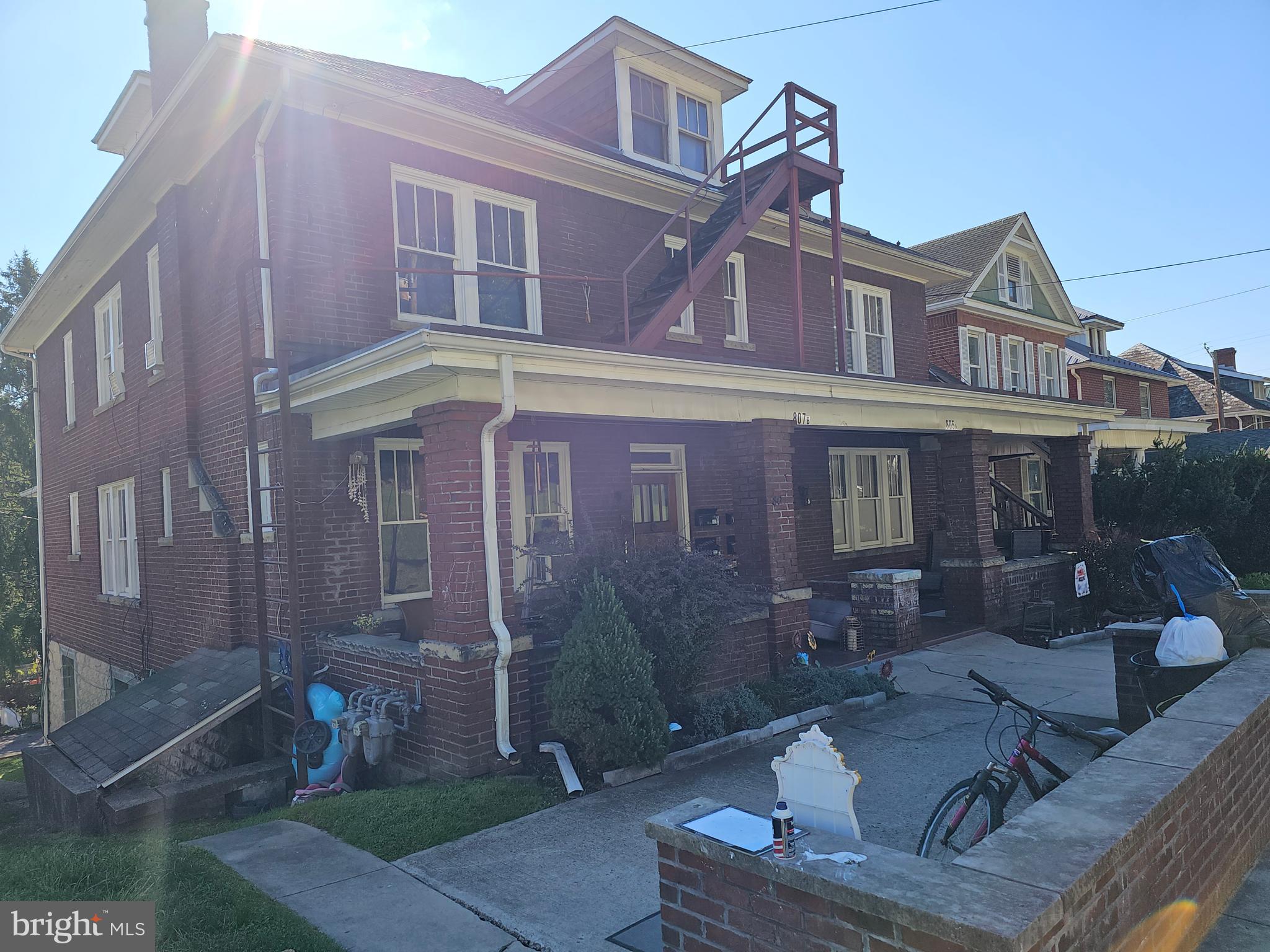 THIS IS 4 UNITS PLUS 1. Detailed ncome and expense sheet upon request. Exact address is 805-807 Bedford St. It appears to have been a duplex that the owners, a very long time ago converted into a few more units. There are 2 lovely 3 bdroom side by side units and then smaller efficiencys. in the lower and upper level.