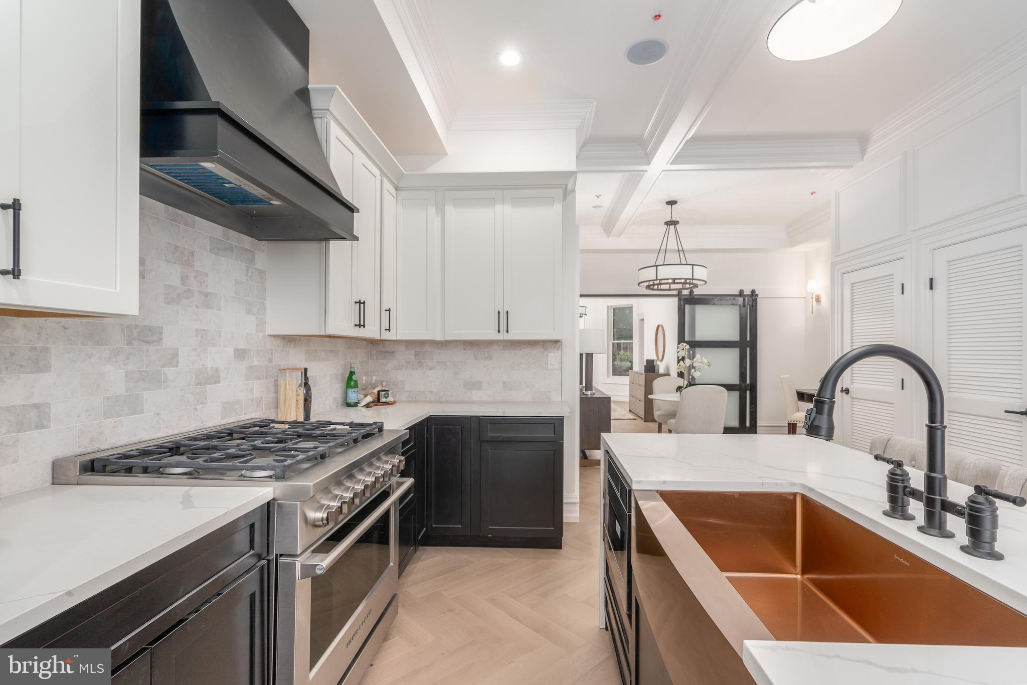 DUPONT CIRCLE - Residential Income