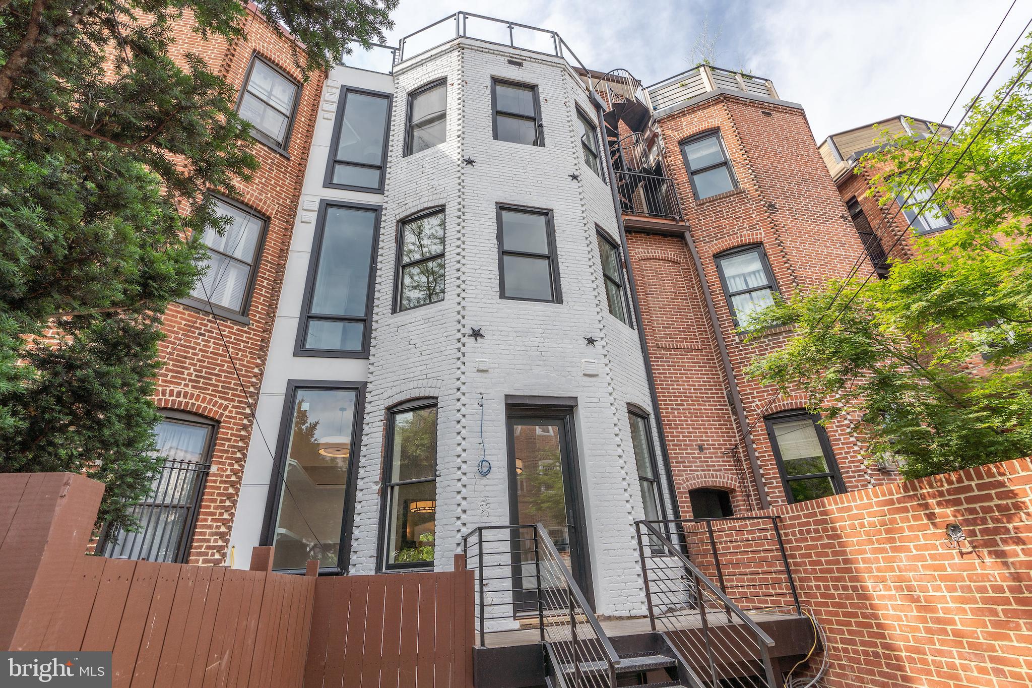 DUPONT CIRCLE - Residential Income