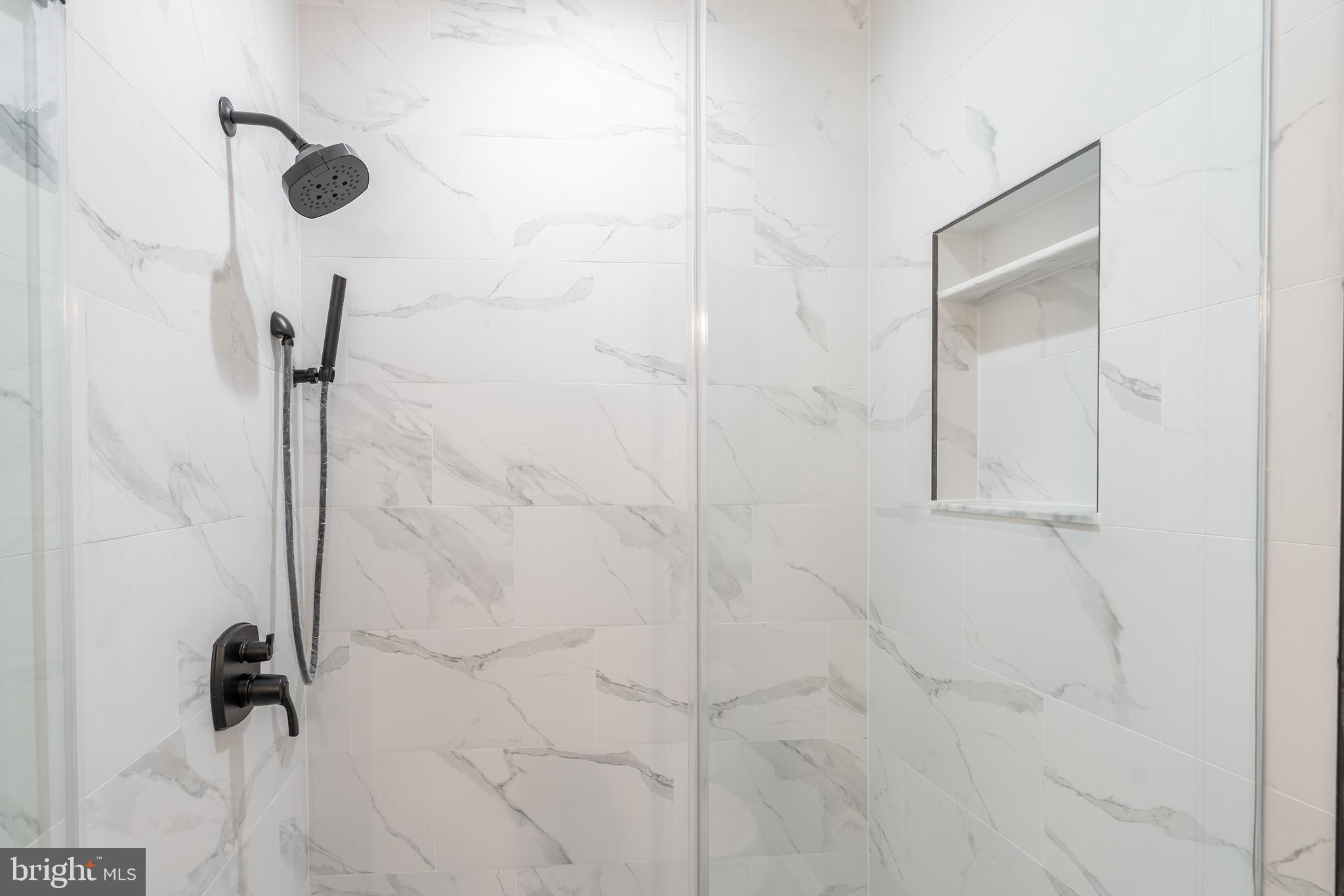 DUPONT CIRCLE - Residential Income