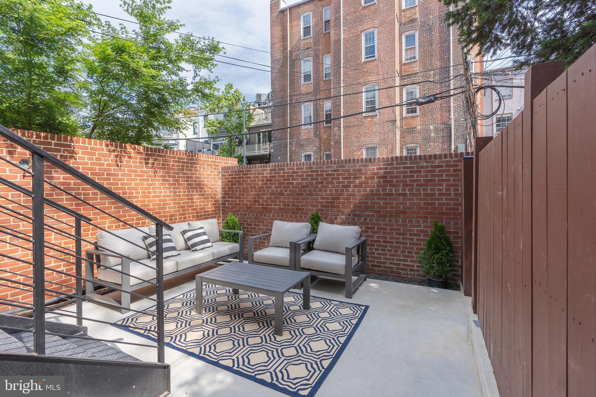 DUPONT CIRCLE - Residential Income