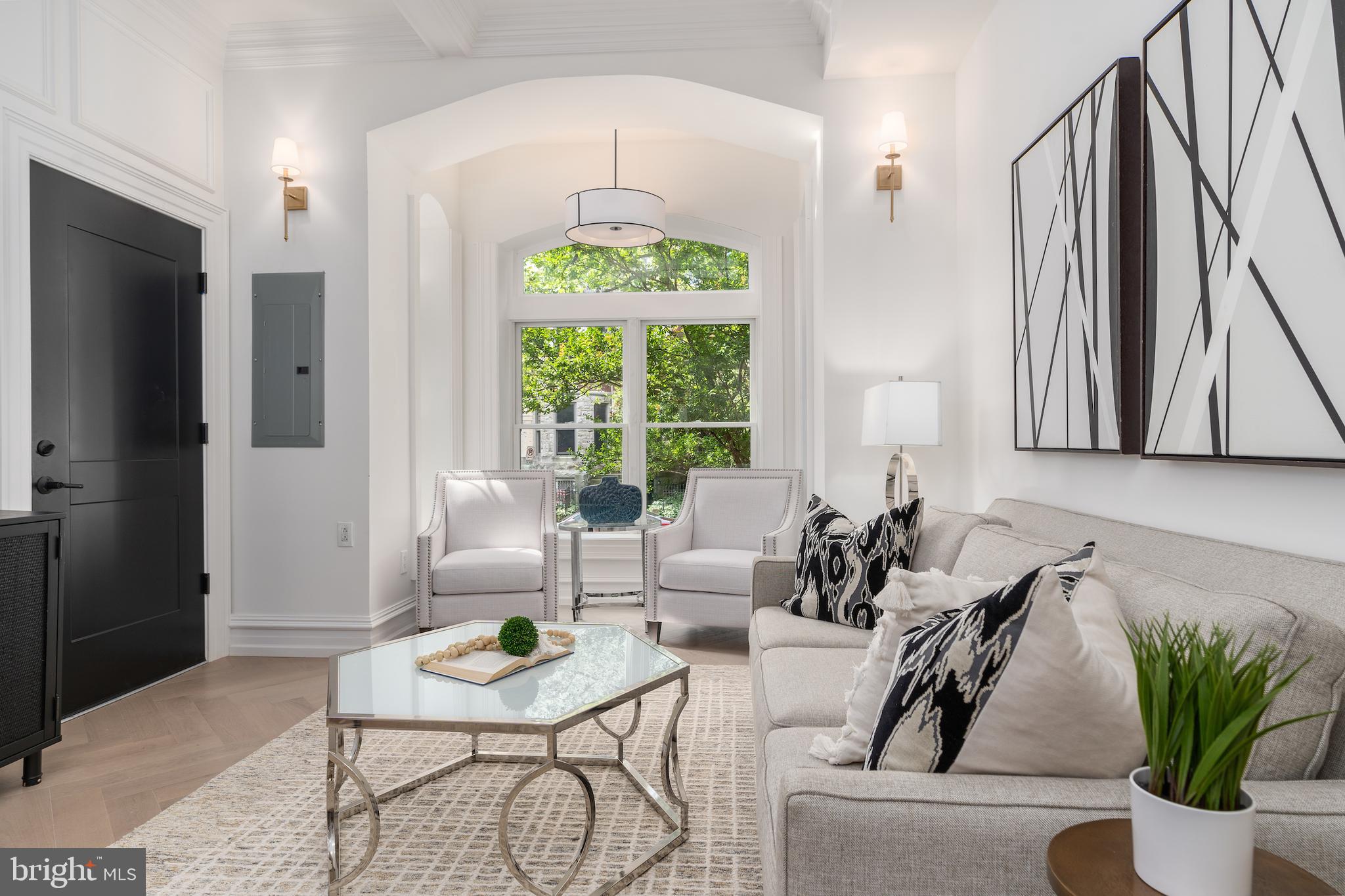 DUPONT CIRCLE - Residential Income