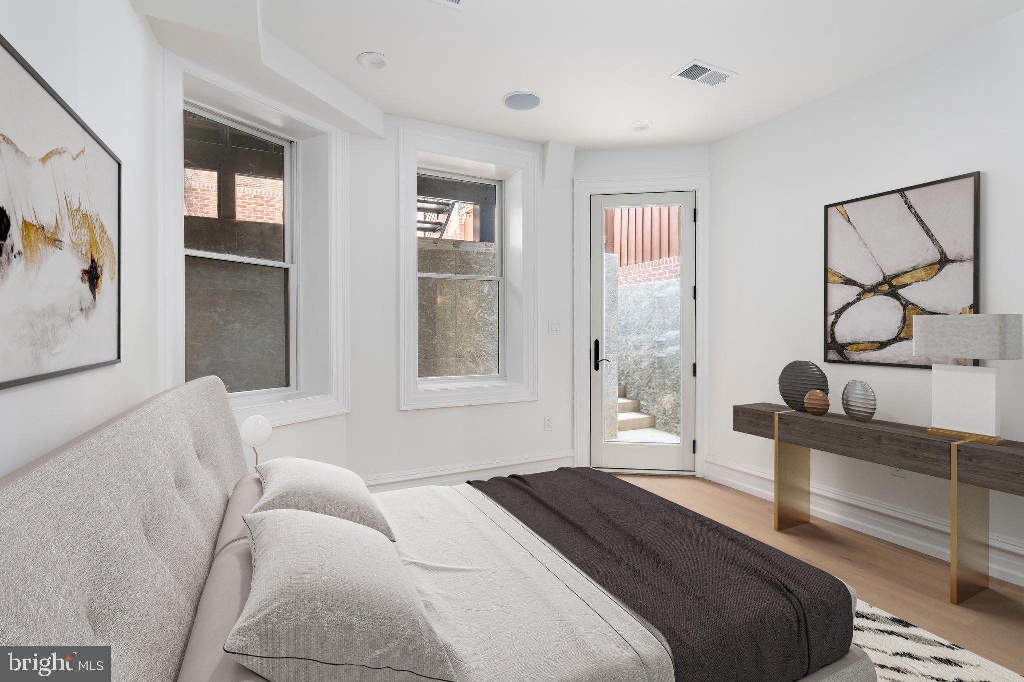 DUPONT CIRCLE - Residential Income