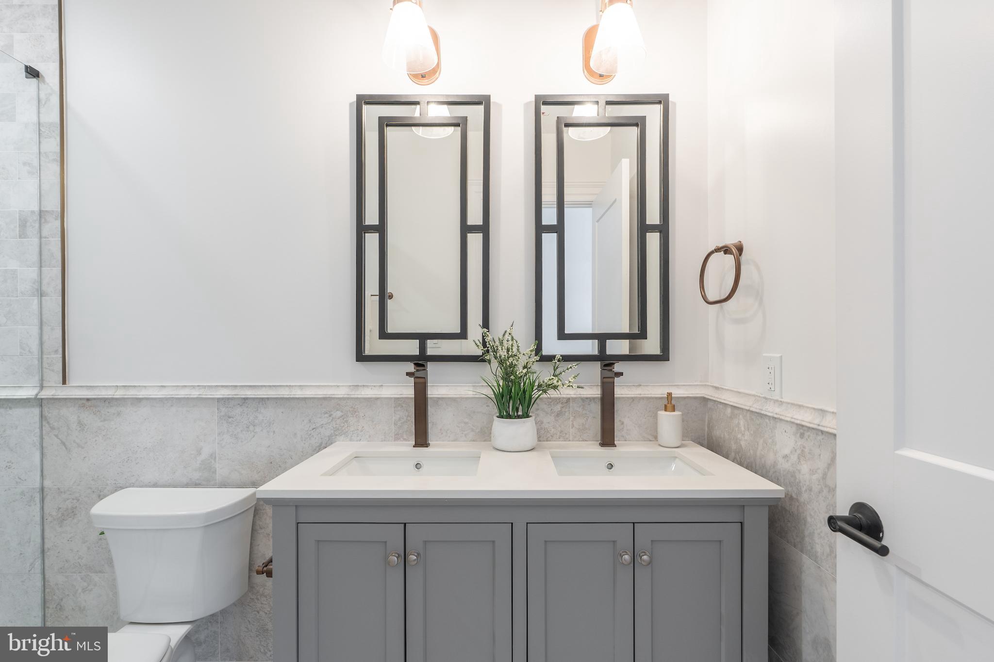 DUPONT CIRCLE - Residential Income