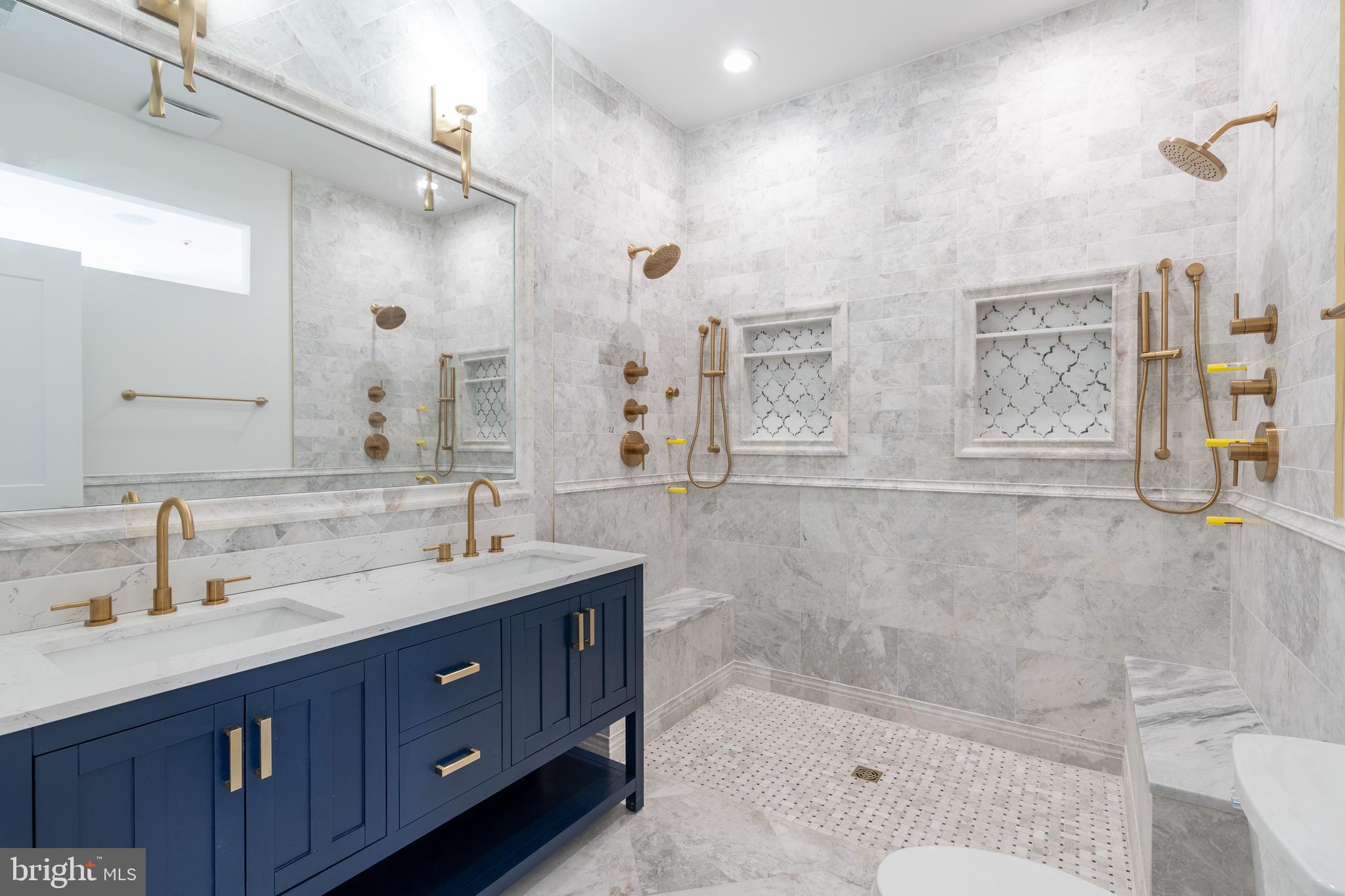 DUPONT CIRCLE - Residential Income