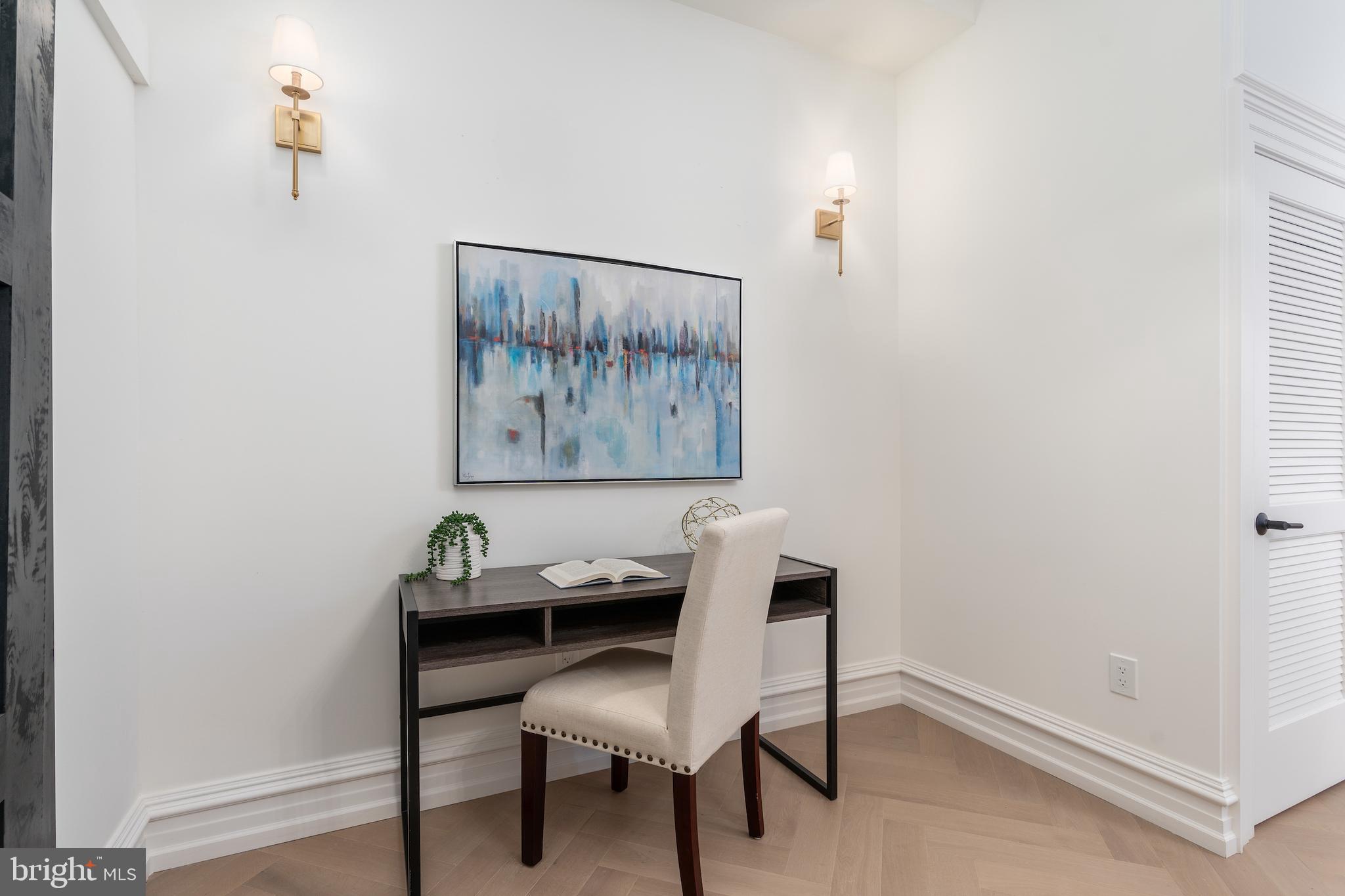 DUPONT CIRCLE - Residential Income