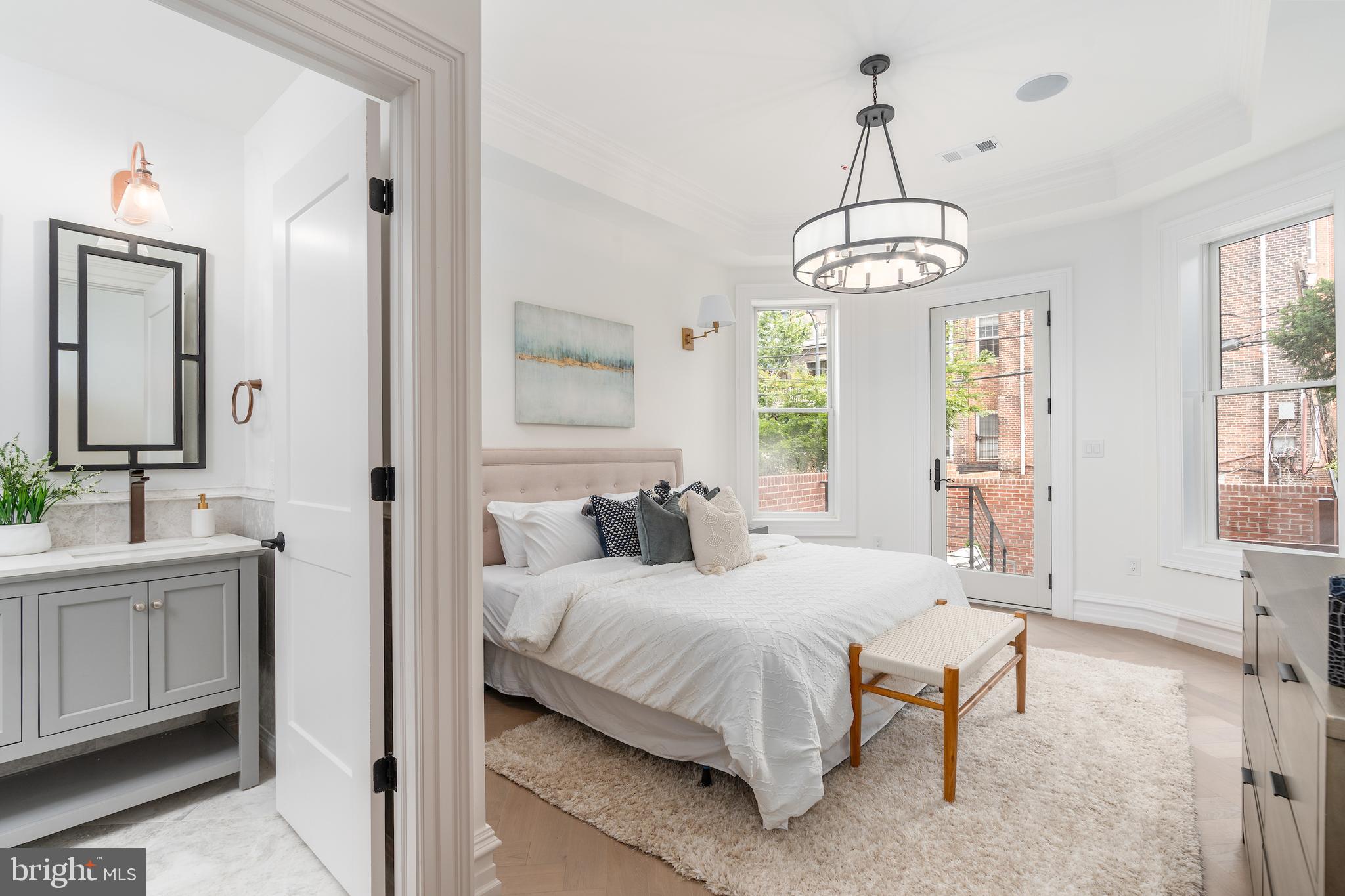 DUPONT CIRCLE - Residential Income