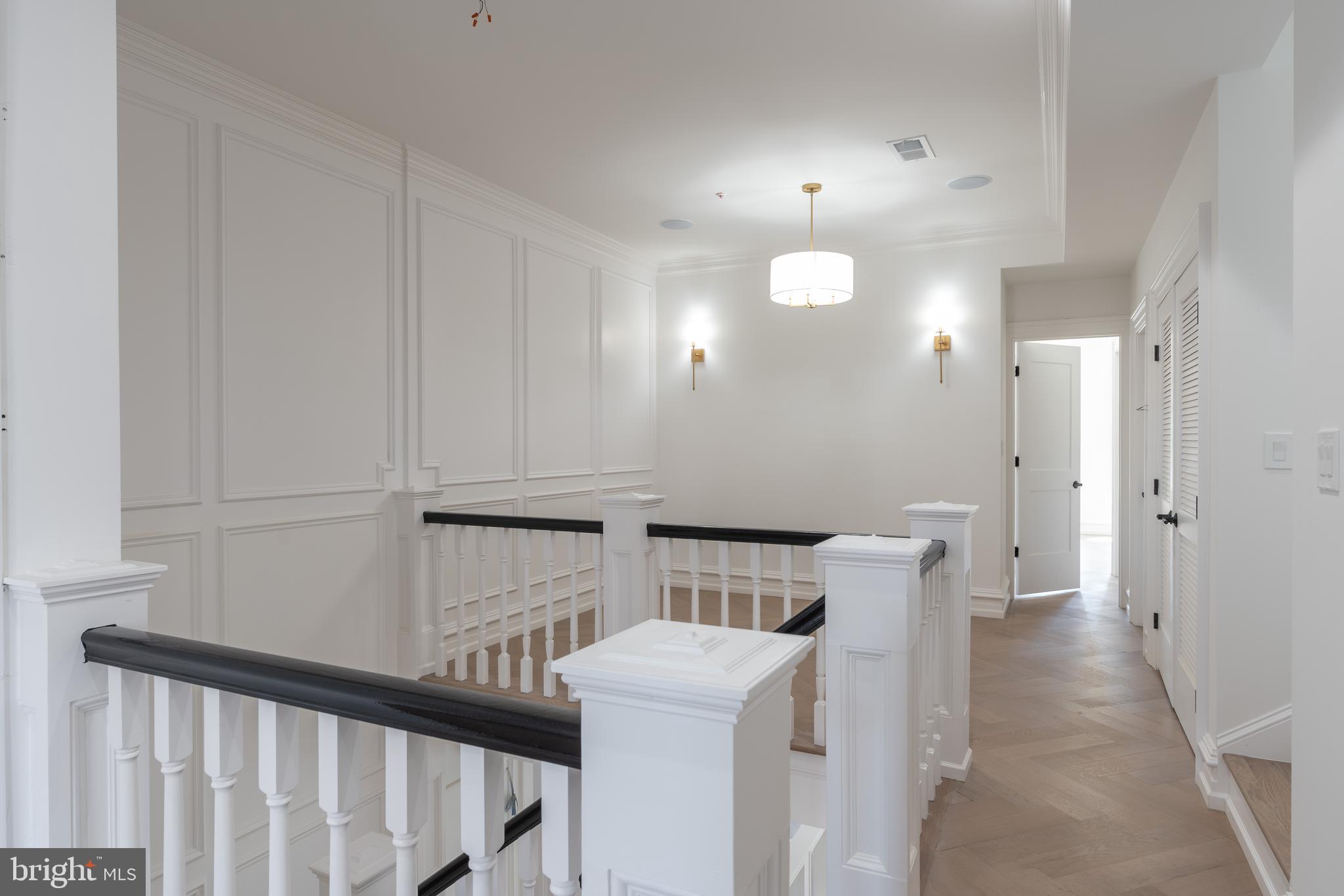 DUPONT CIRCLE - Residential Income