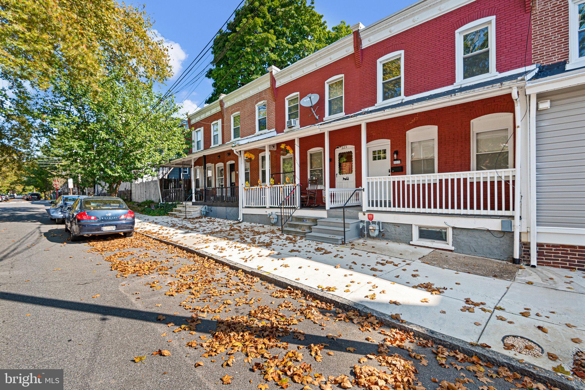 223 W 22ND STREET