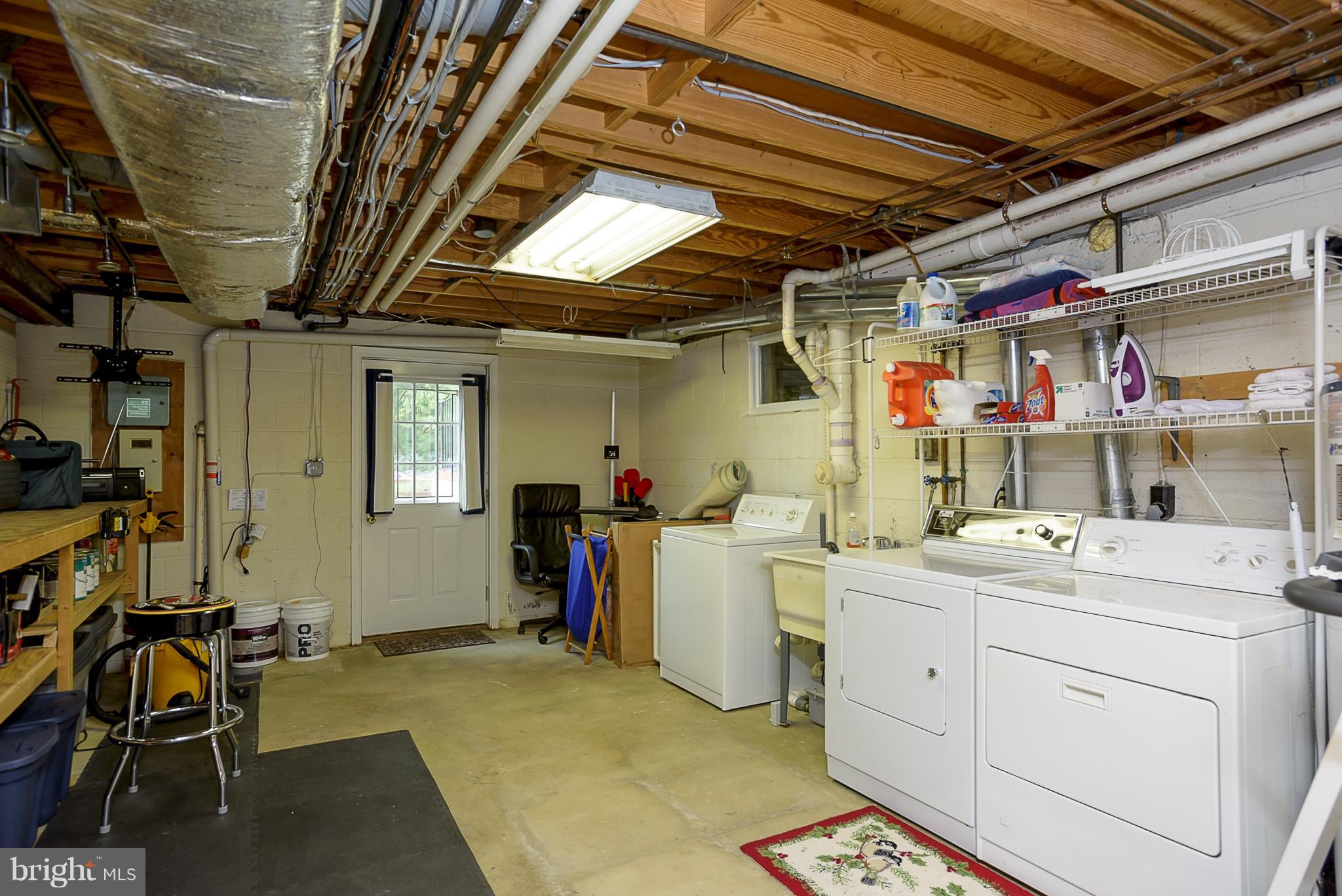 MOUNT HEBRON - Residential