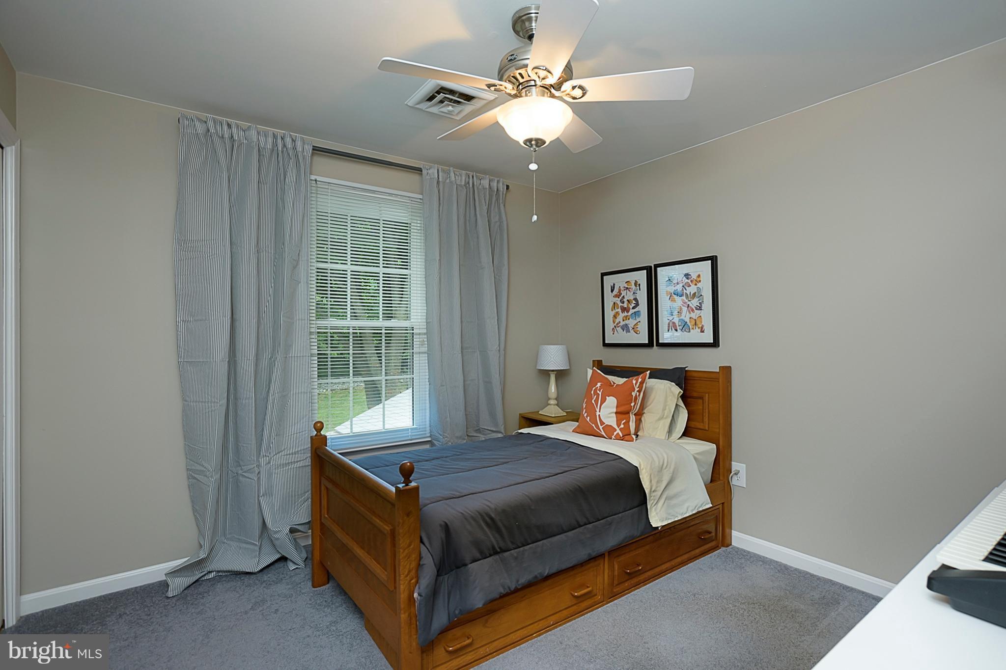 MOUNT HEBRON - Residential