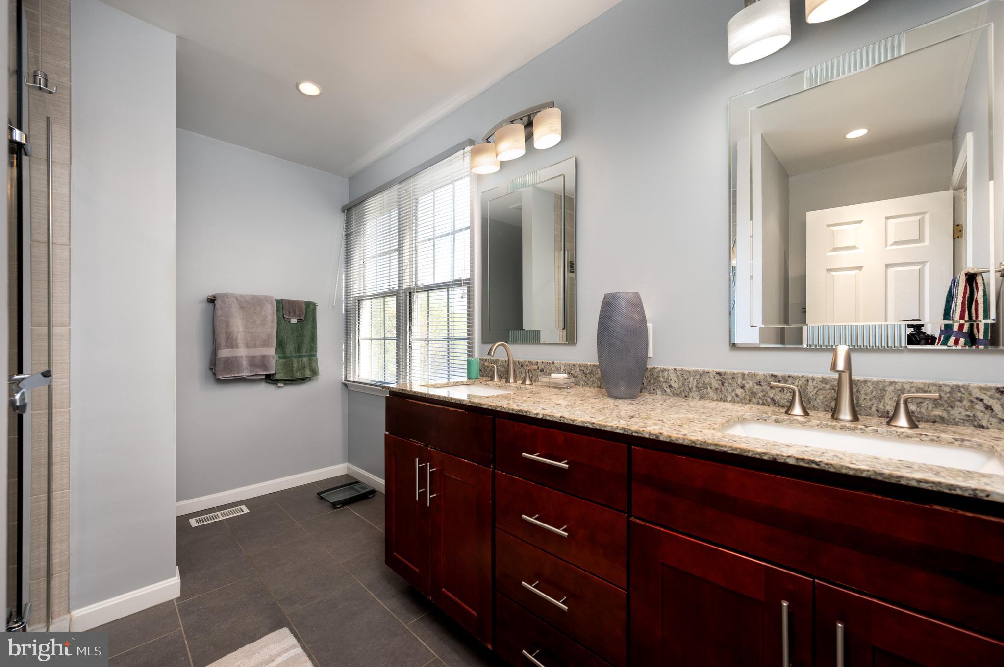 ROSSLARE - Residential