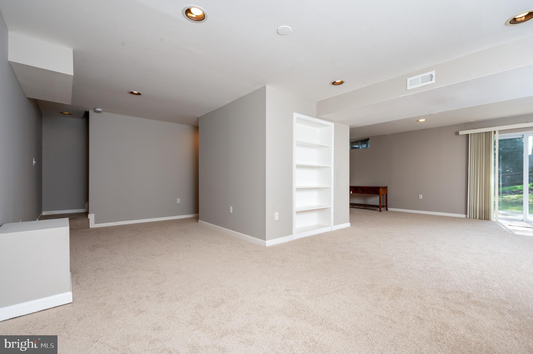 ROSSLARE - Residential