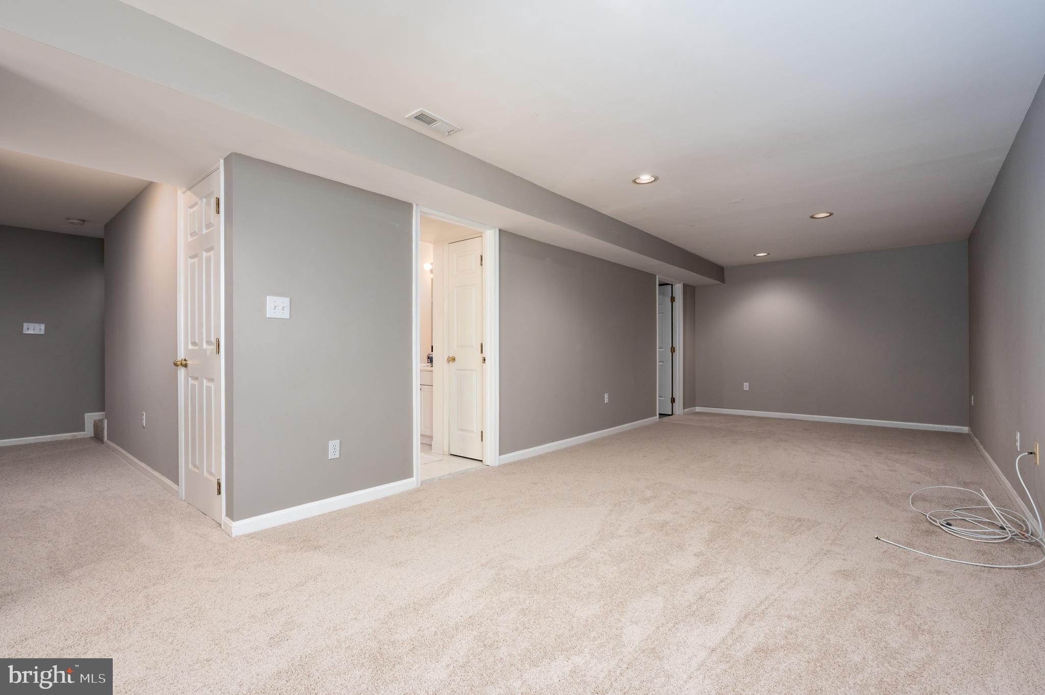 ROSSLARE - Residential