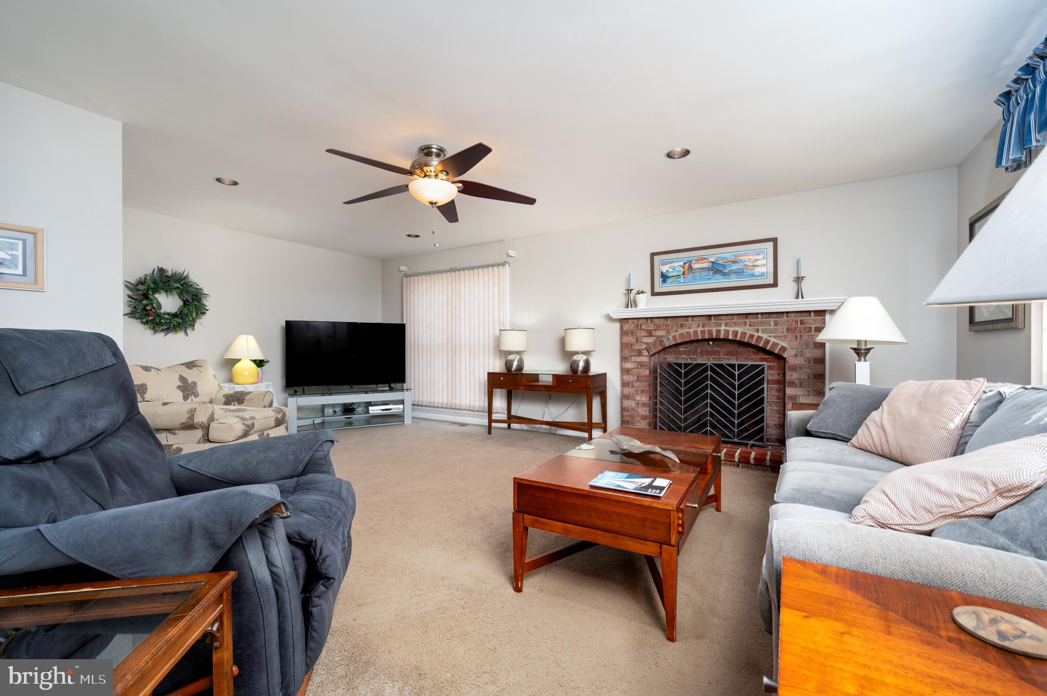 ROSSLARE - Residential