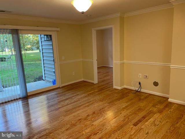 BROOKSTONE - Residential