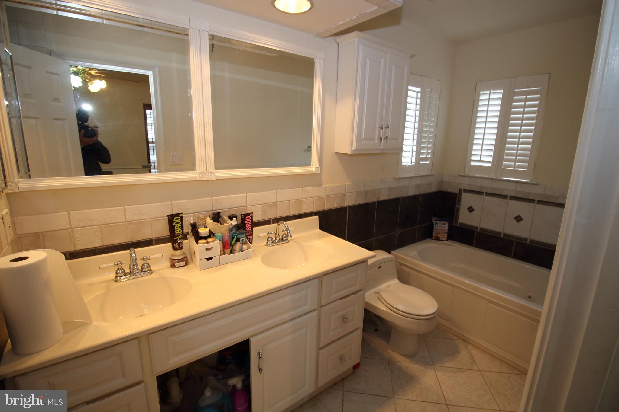 STRATFORD GLEN - Residential