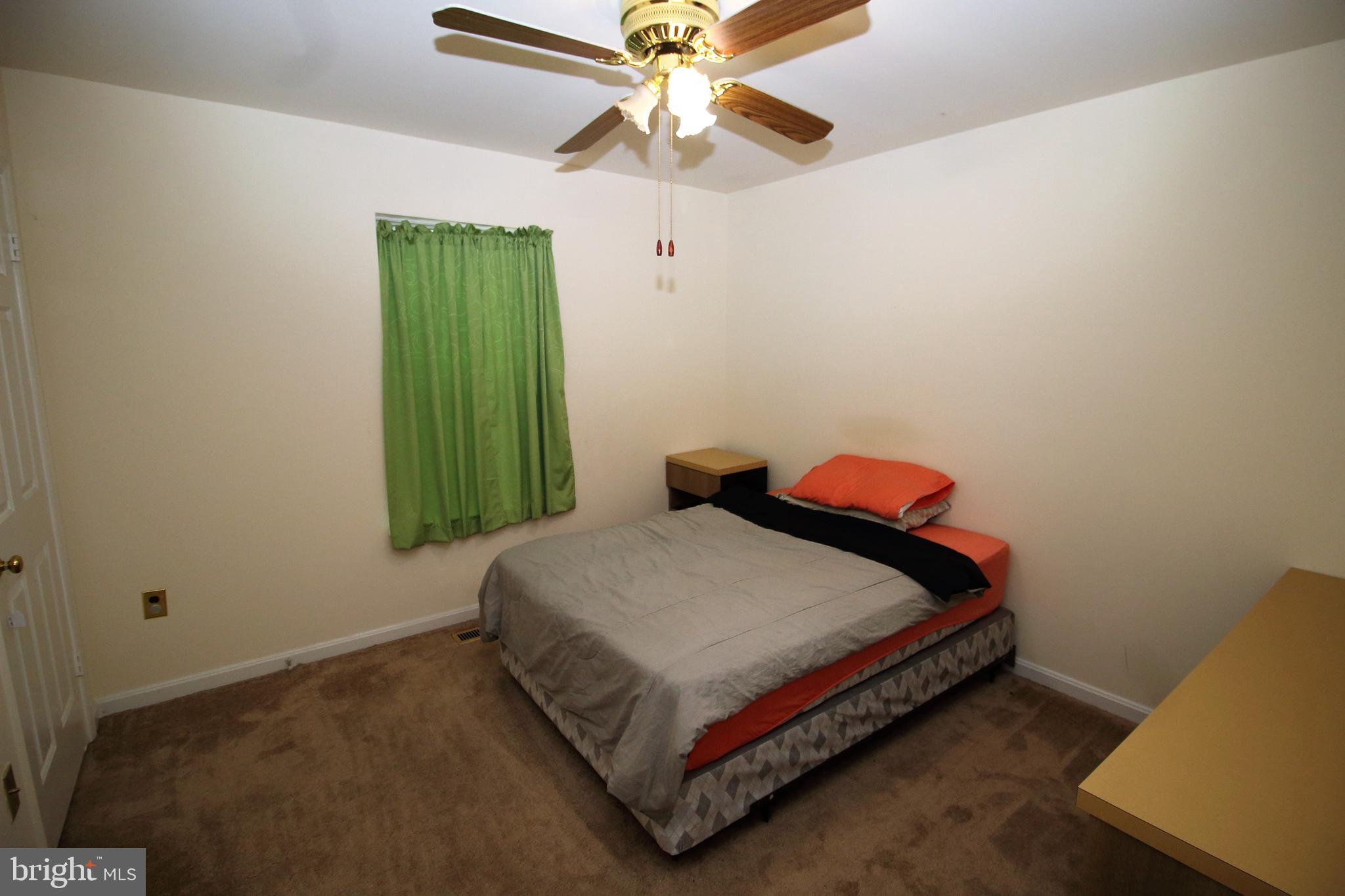 STRATFORD GLEN - Residential