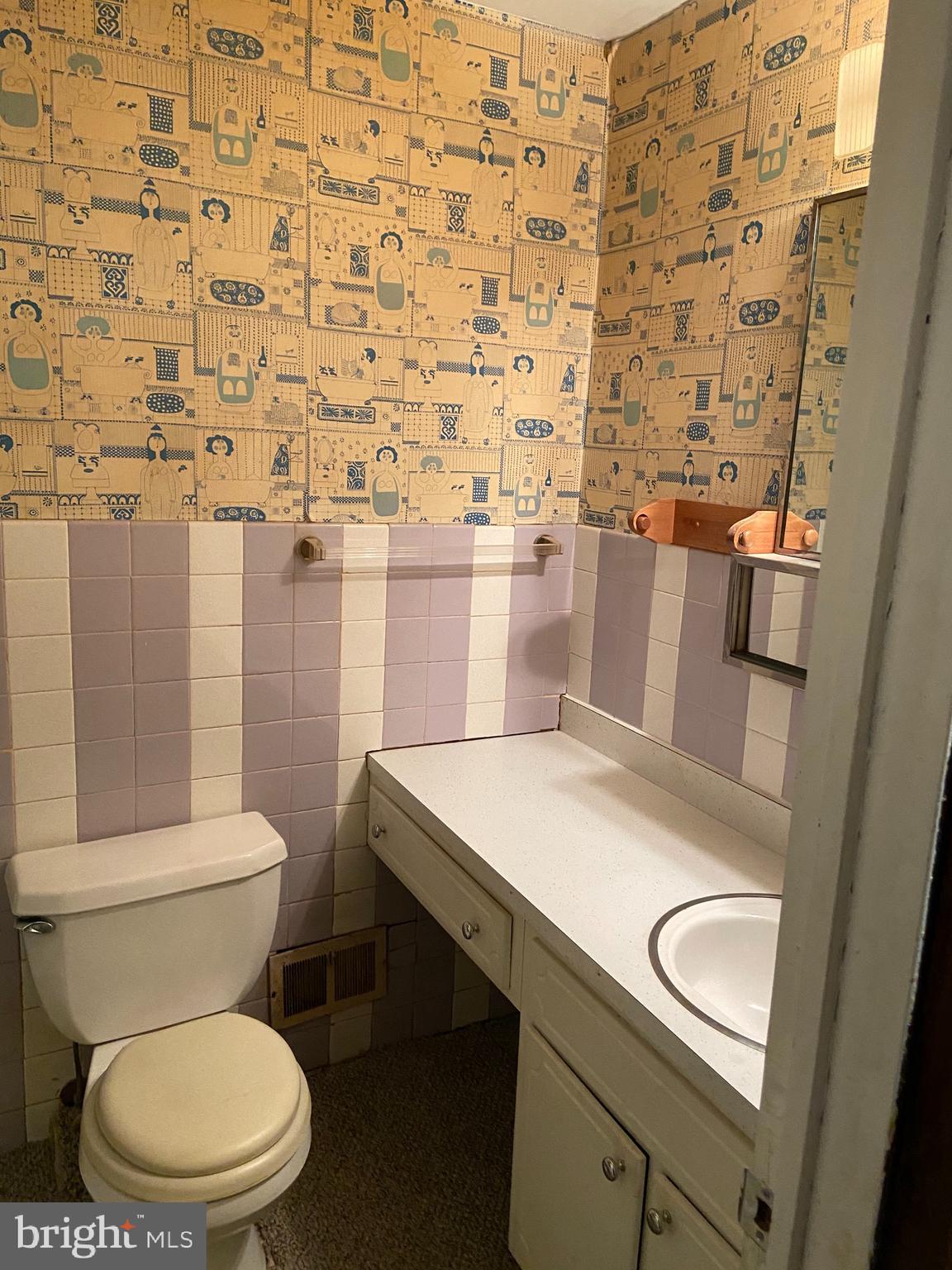 SUTER CIRCLE - Residential