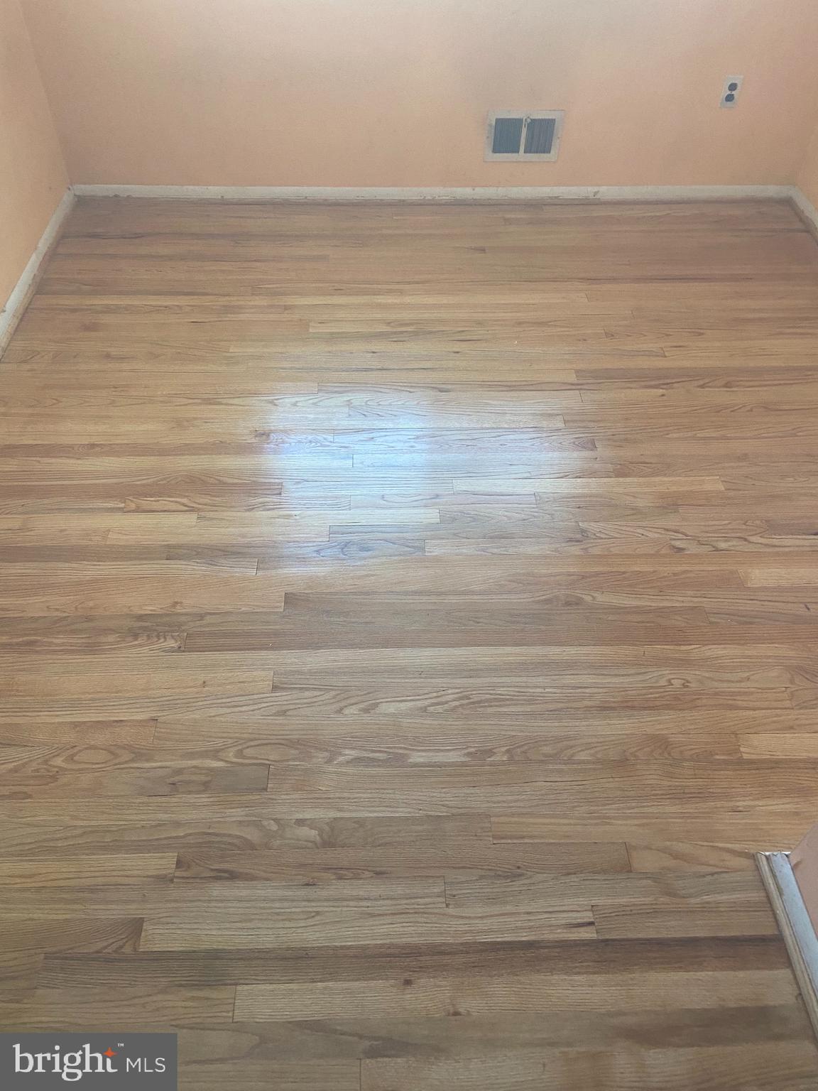 SUTER CIRCLE - Residential