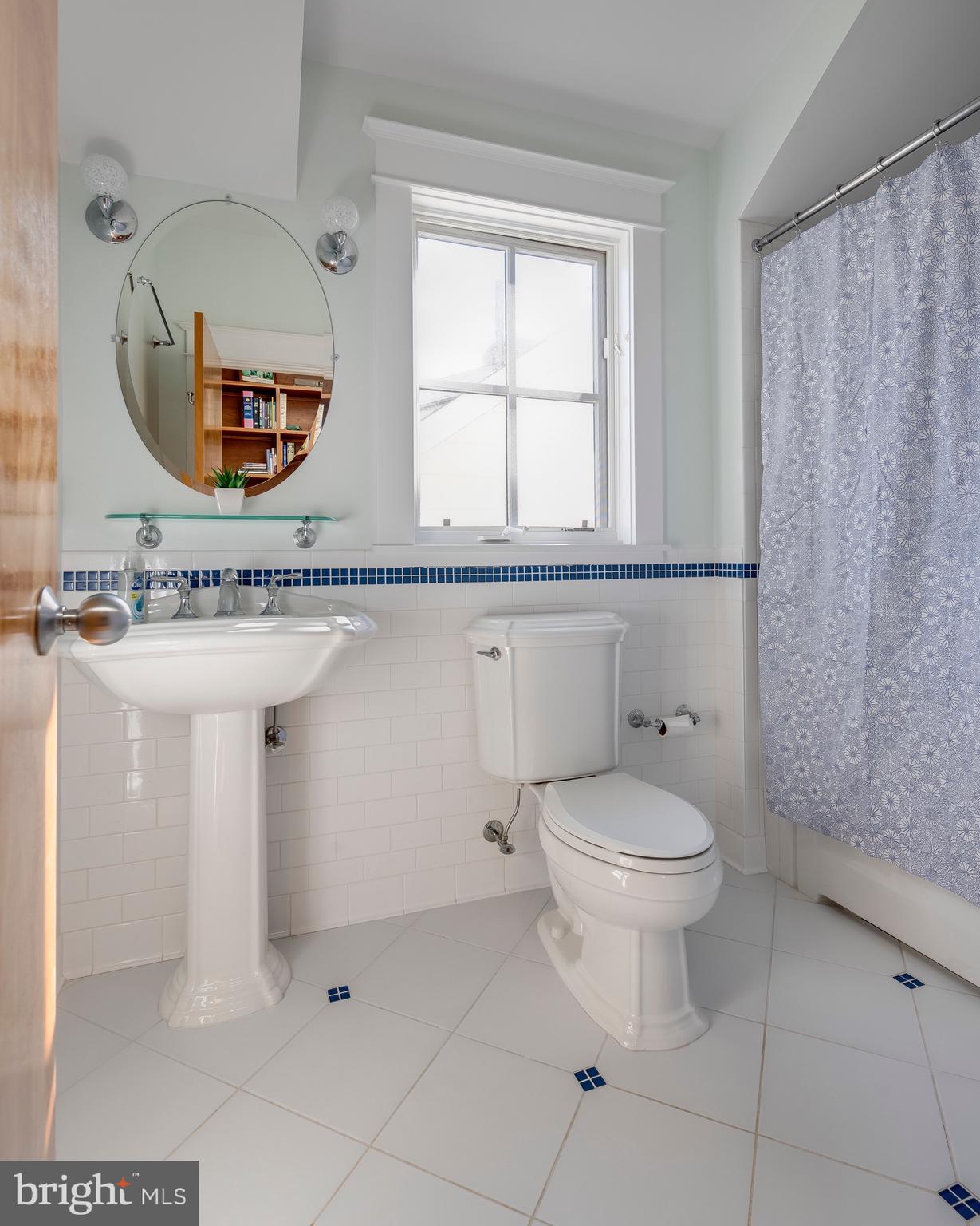 MURRAY HILL - Residential