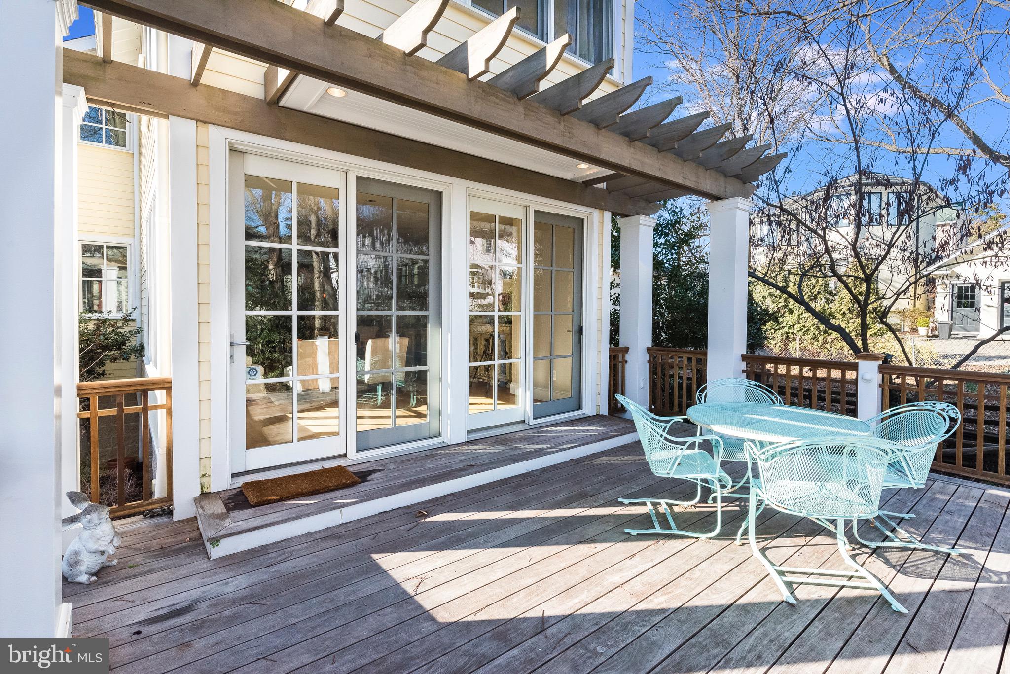 MURRAY HILL - Residential