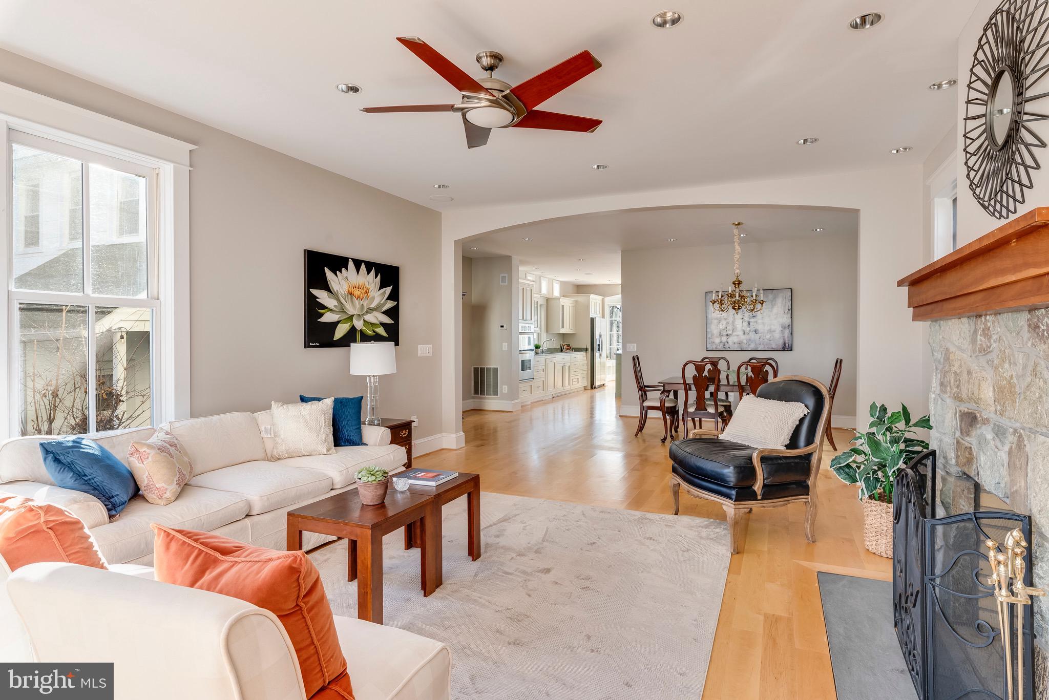 MURRAY HILL - Residential